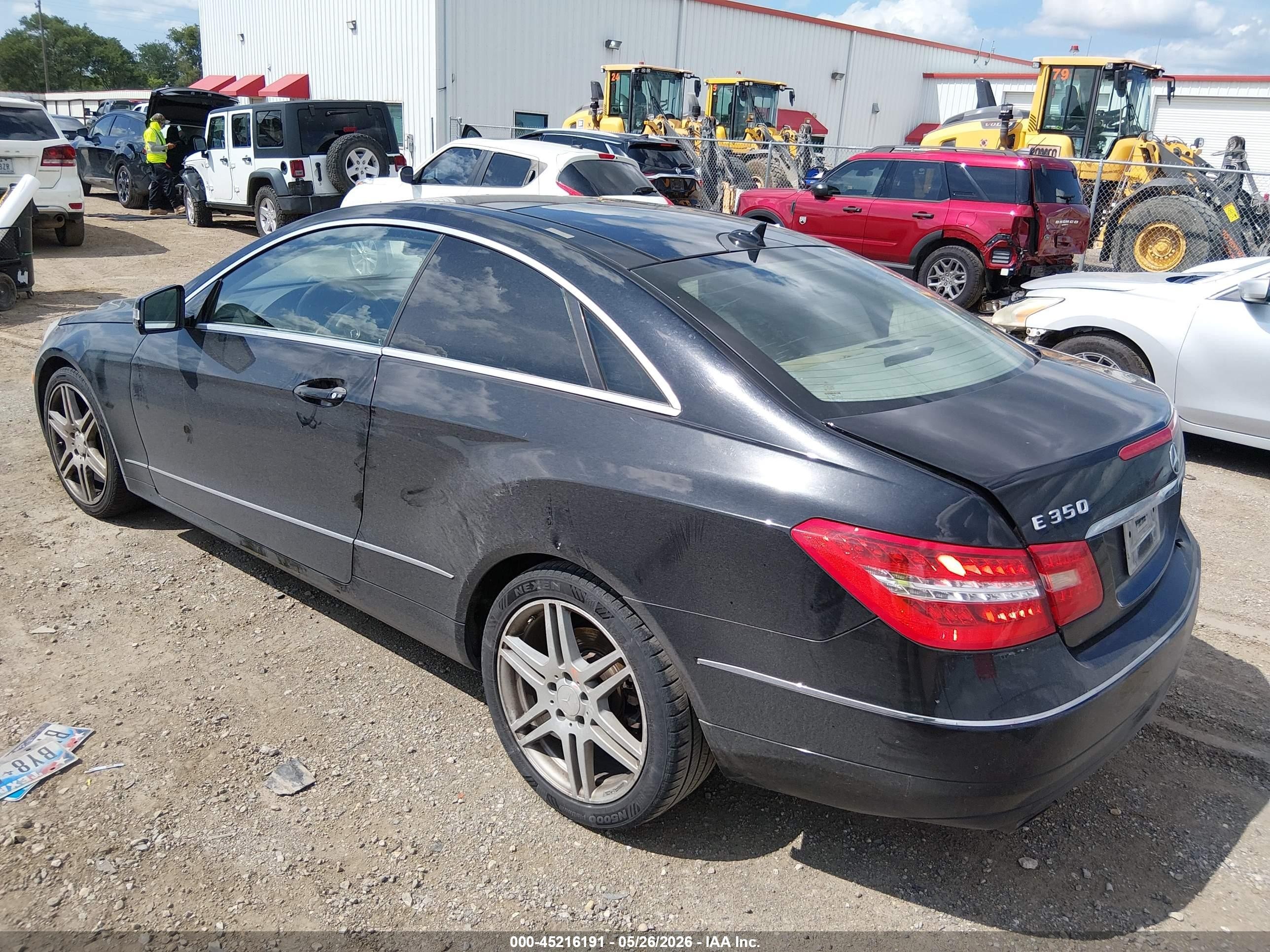 2010 Mercedes-benz E 350   Black vin: WDDKJ5GB9AF045503