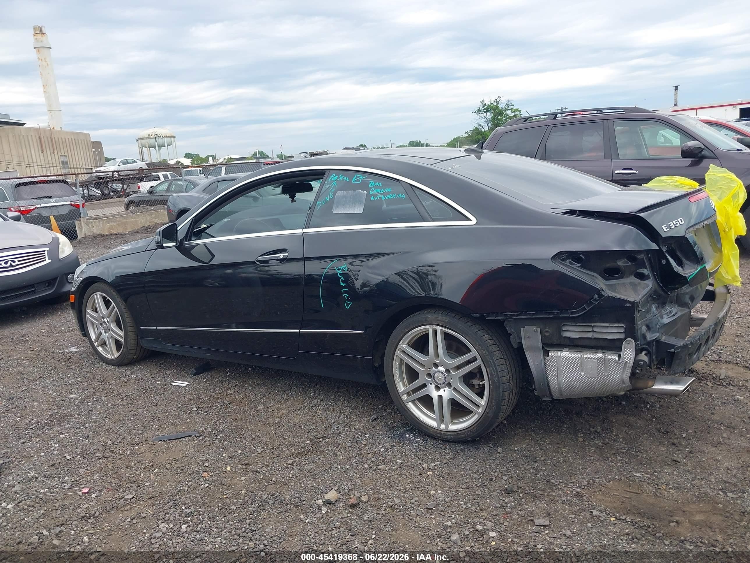 2010 Mercedes-benz E 350   Black vin: WDDKJ5GBXAF059684