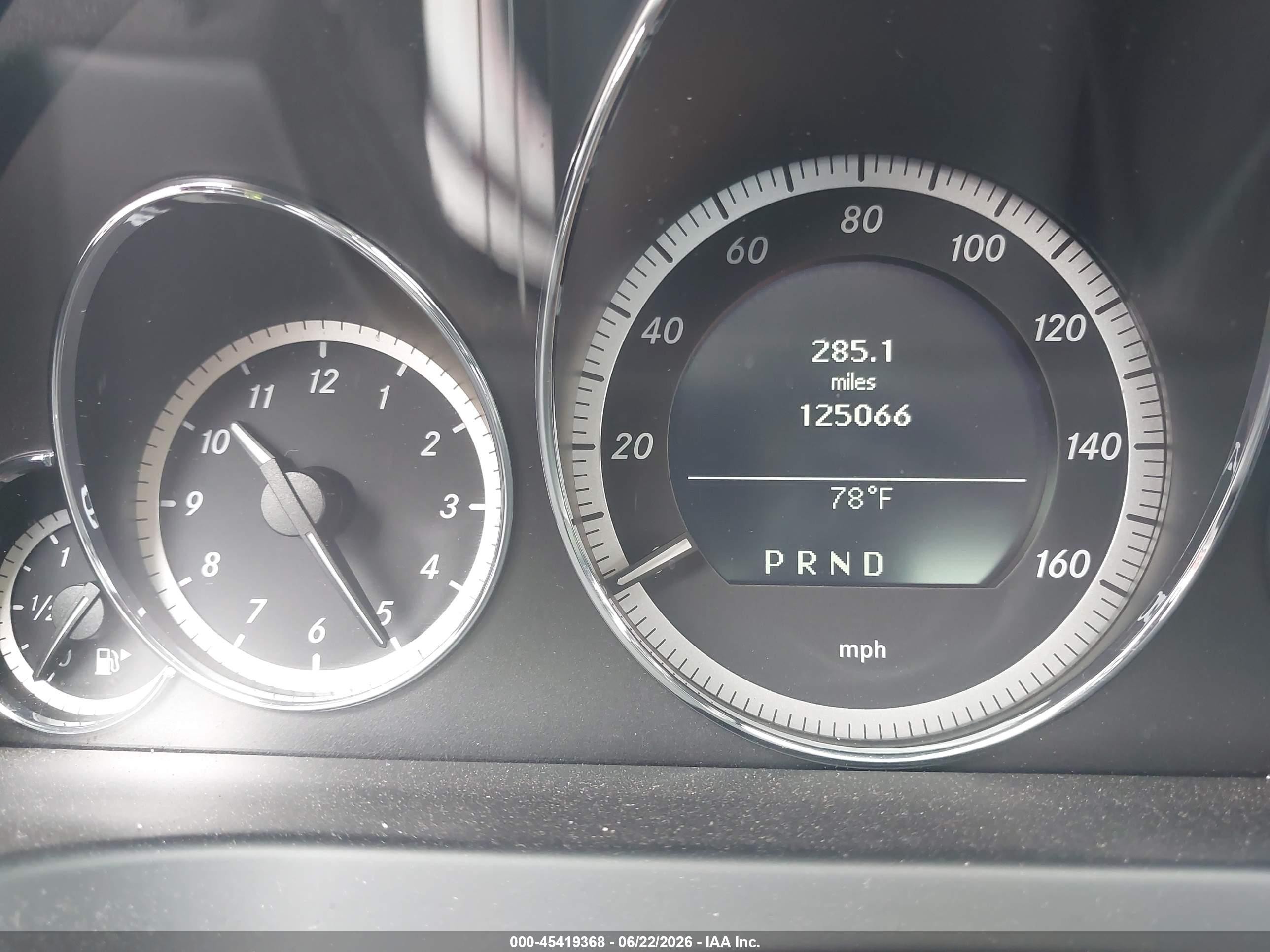 2010 Mercedes-benz E 350   Black vin: WDDKJ5GBXAF059684