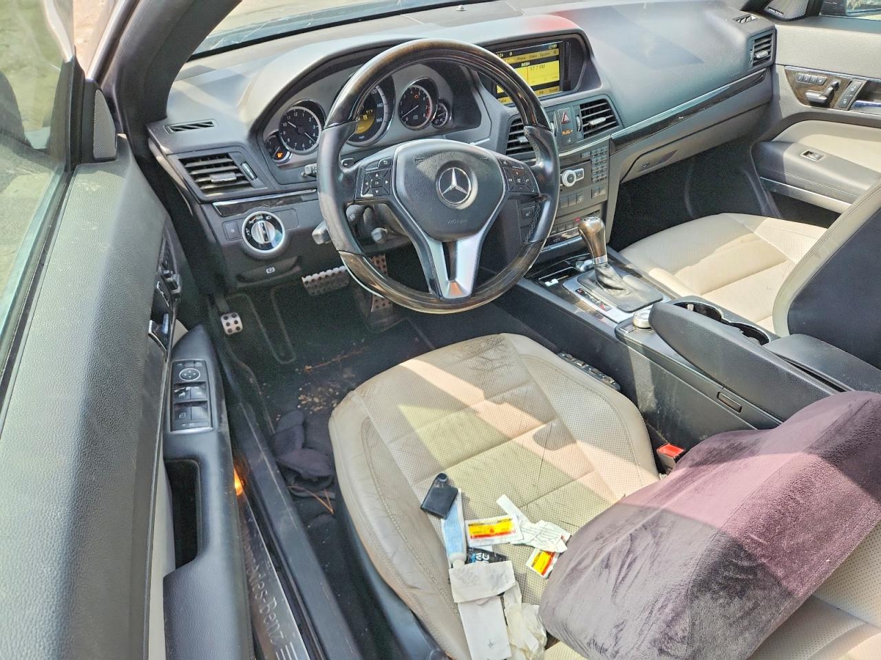 2012 Mercedes-benz E 350 Black vin: WDDKJ5KB0CF140882