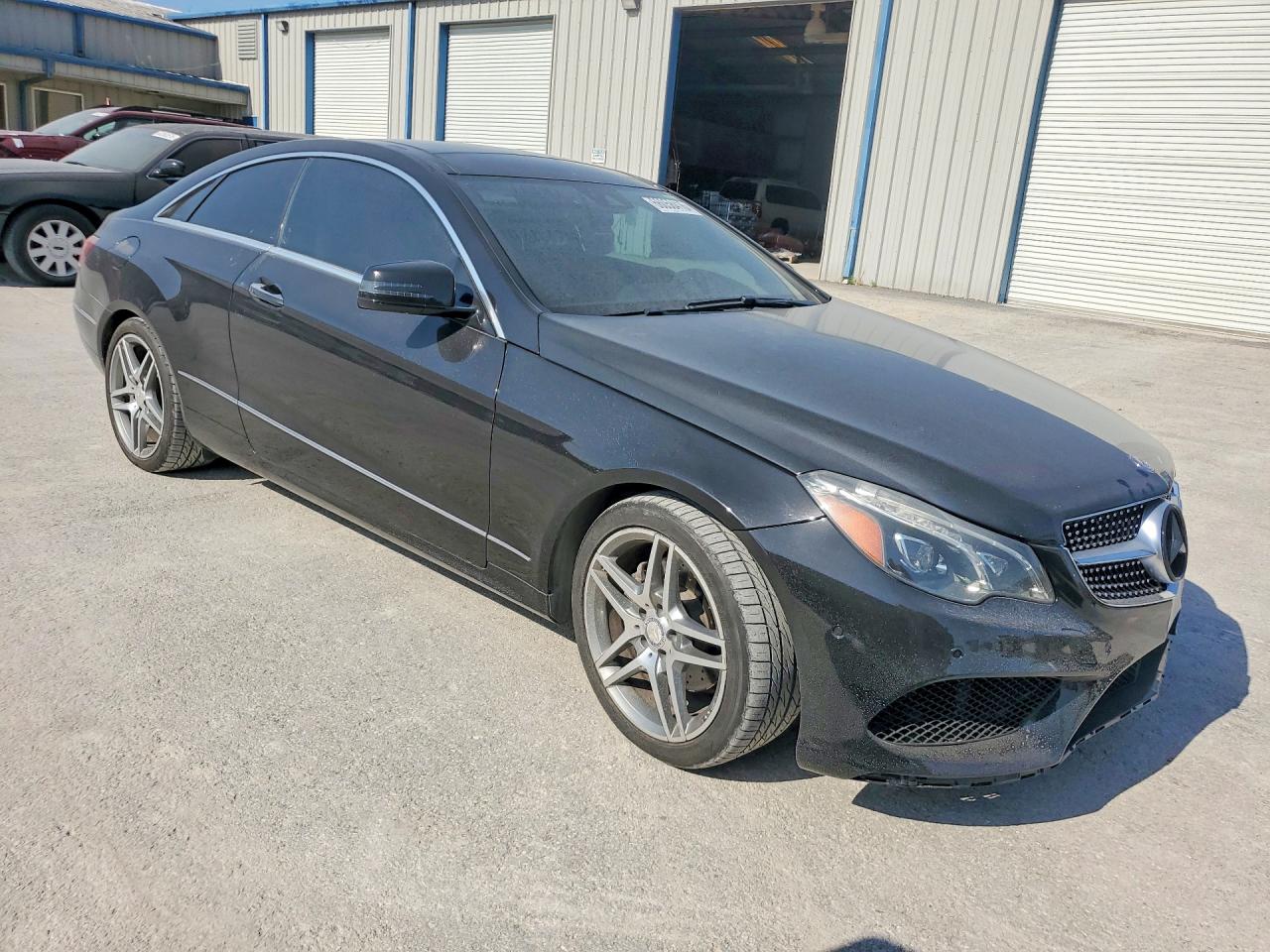 2014 Mercedes-benz E 350 Черный vin: WDDKJ5KB0EF235980