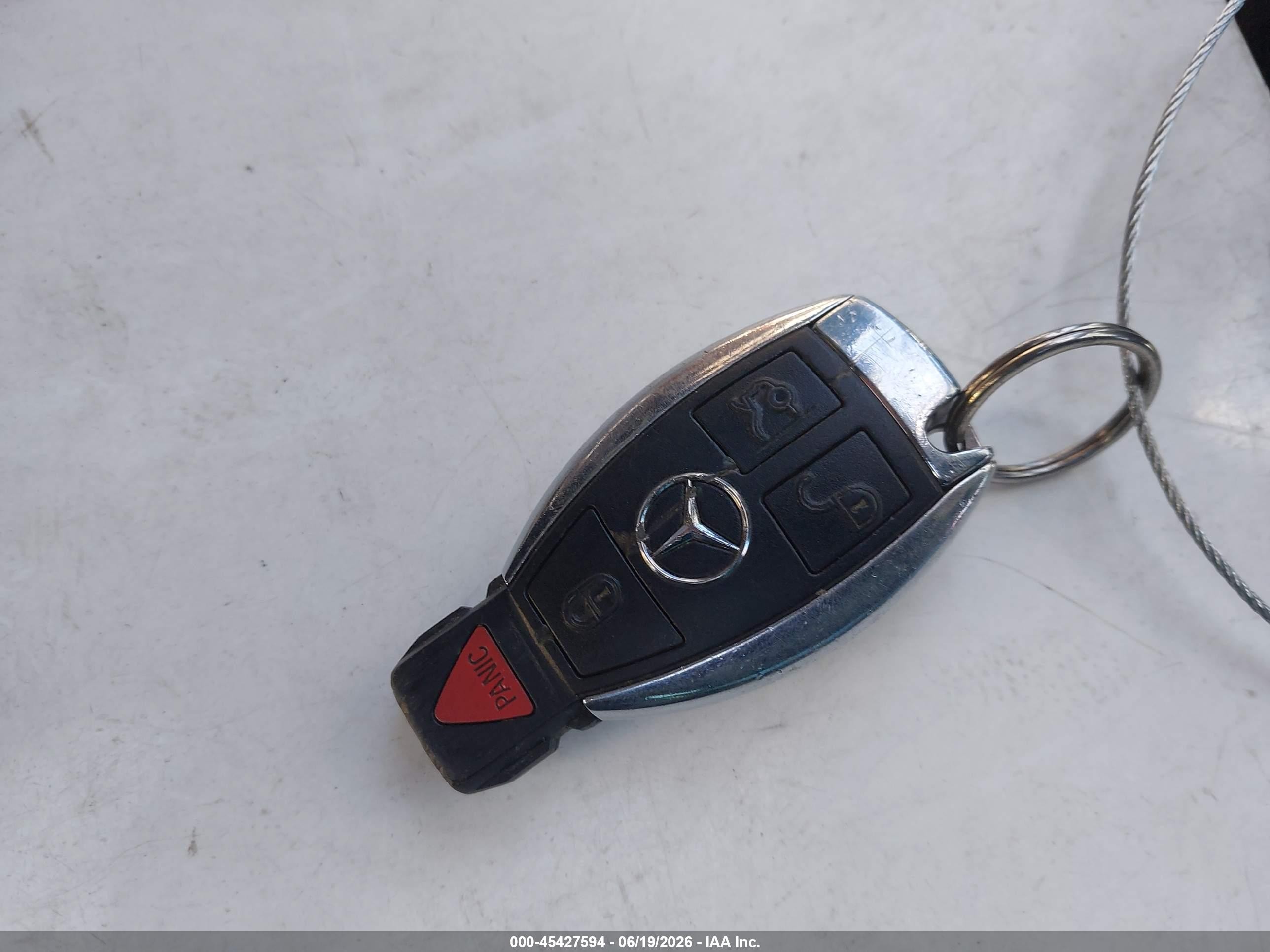 2013 Mercedes-benz E 350   Black vin: WDDKJ5KB1DF186416