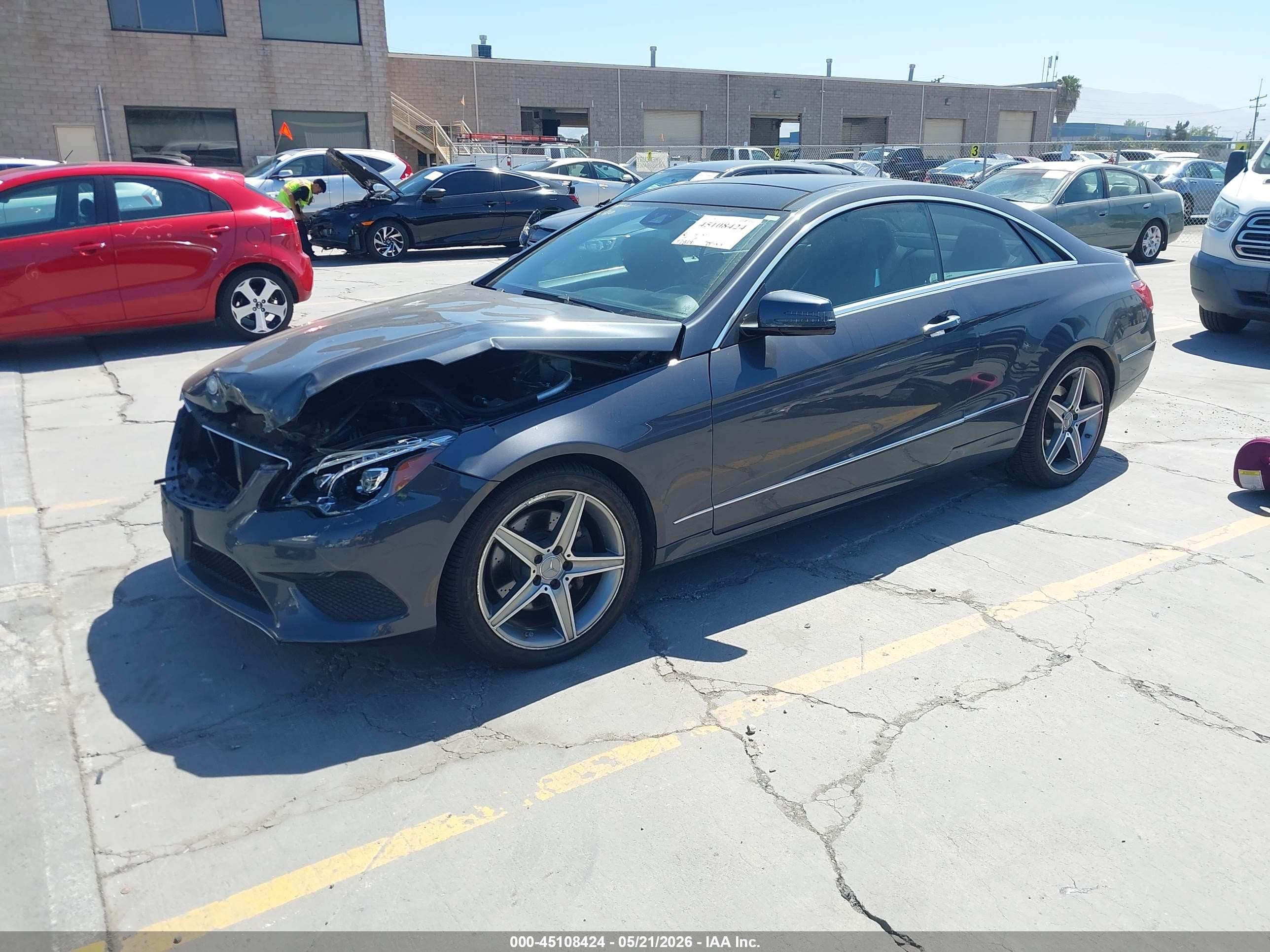 2014 Mercedes-benz E 350   Black vin: WDDKJ5KB1EF234403