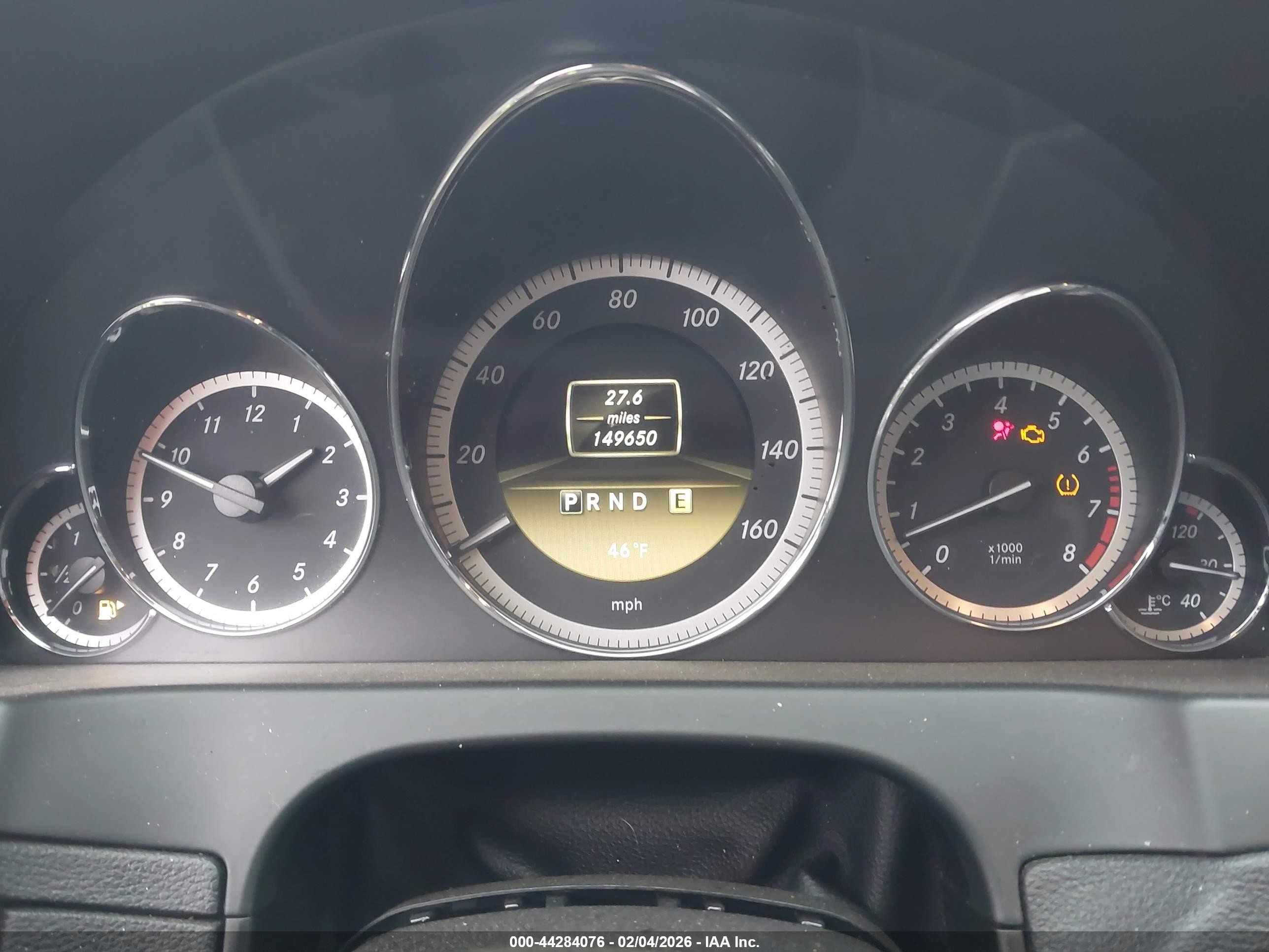 2012 Mercedes-benz E 350   Черный vin: WDDKJ5KB2CF135294