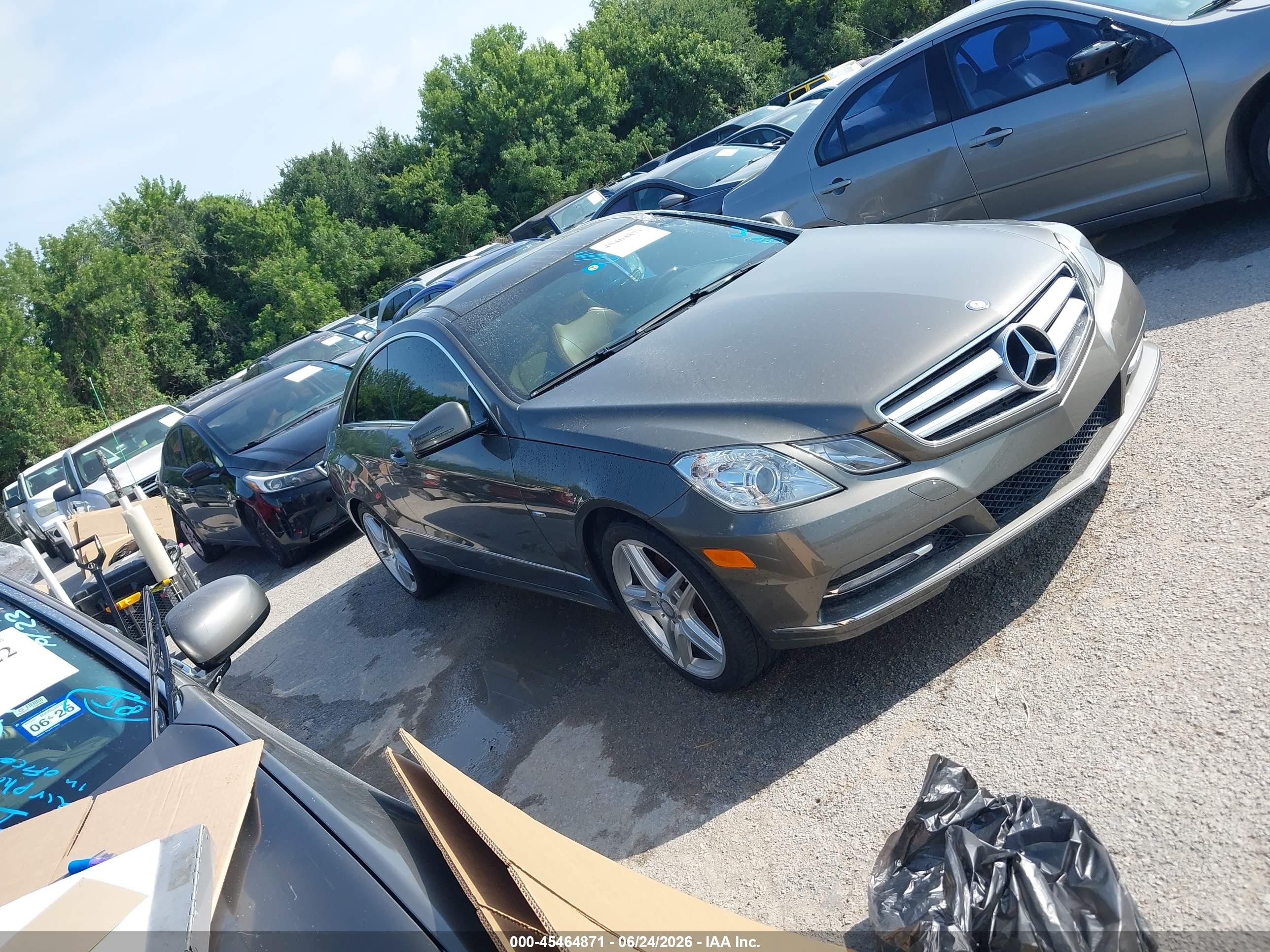 2012 Mercedes-benz E 350   Gray vin: WDDKJ5KB2CF156811