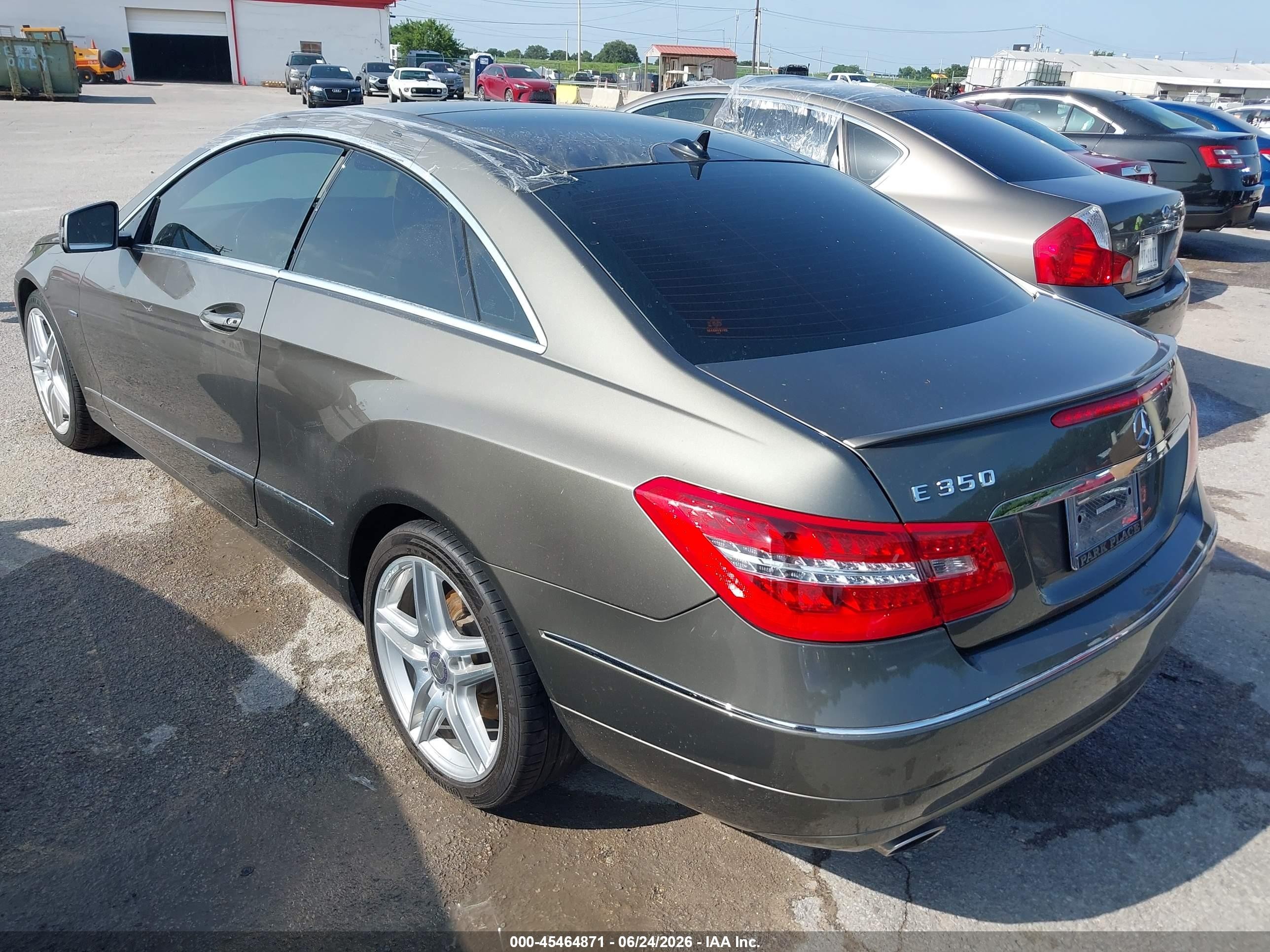 2012 Mercedes-benz E 350   Gray vin: WDDKJ5KB2CF156811
