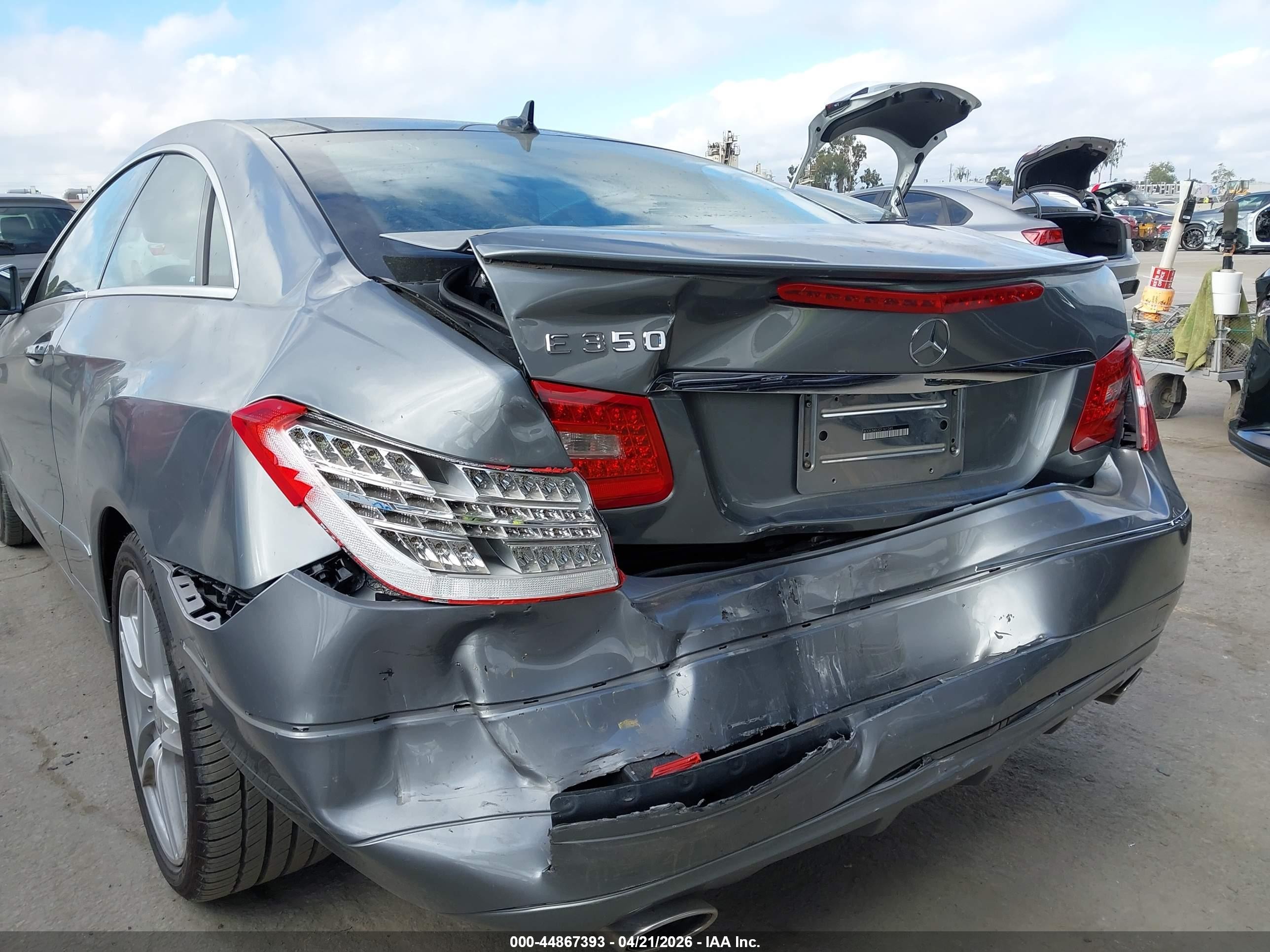 2012 Mercedes-benz E 350   Silver vin: WDDKJ5KB2CF161345