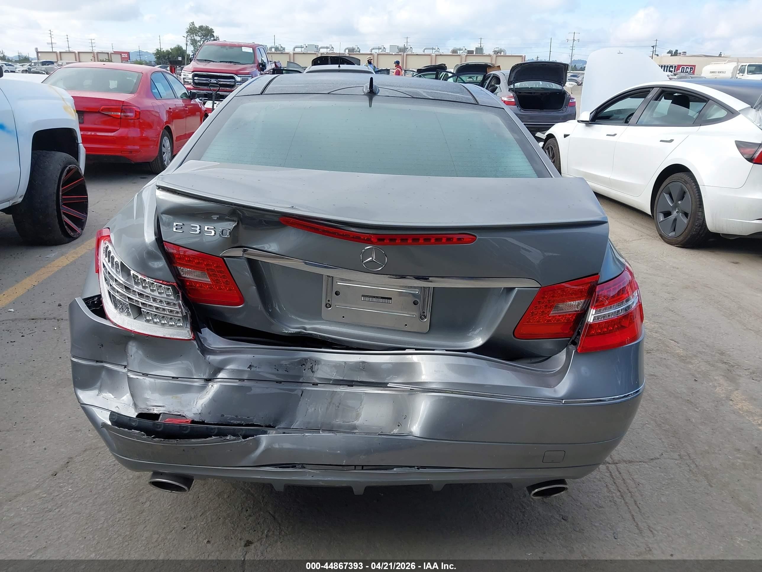 2012 Mercedes-benz E 350   Silver vin: WDDKJ5KB2CF161345