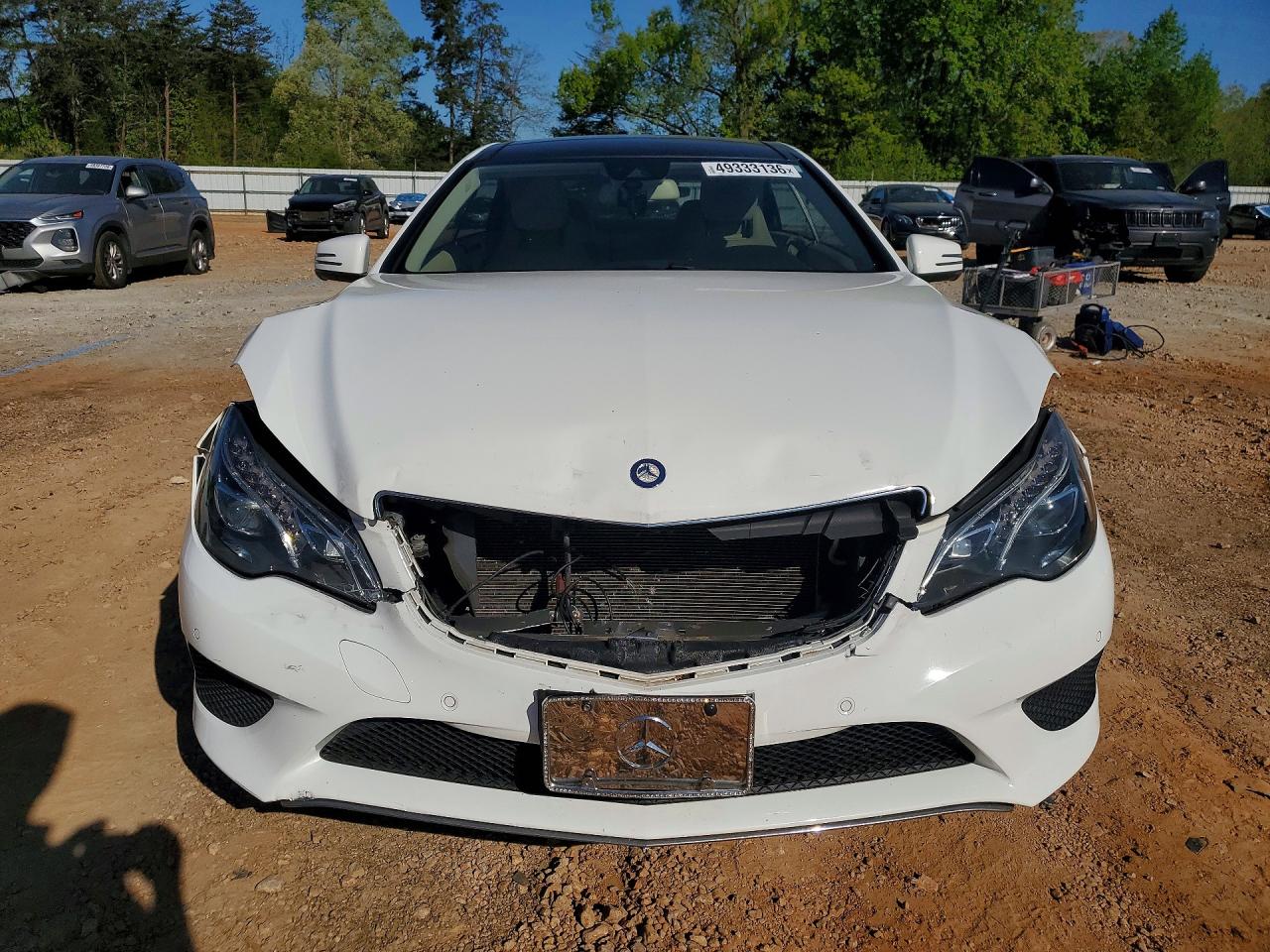 2014 Mercedes-benz E 350 Белый vin: WDDKJ5KB2EF256703