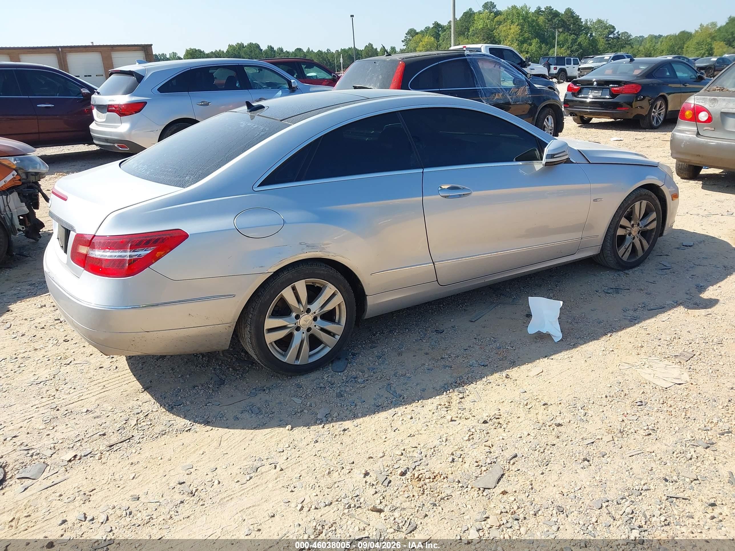 2012 Mercedes-benz E 350   Silver vin: WDDKJ5KB3CF145512