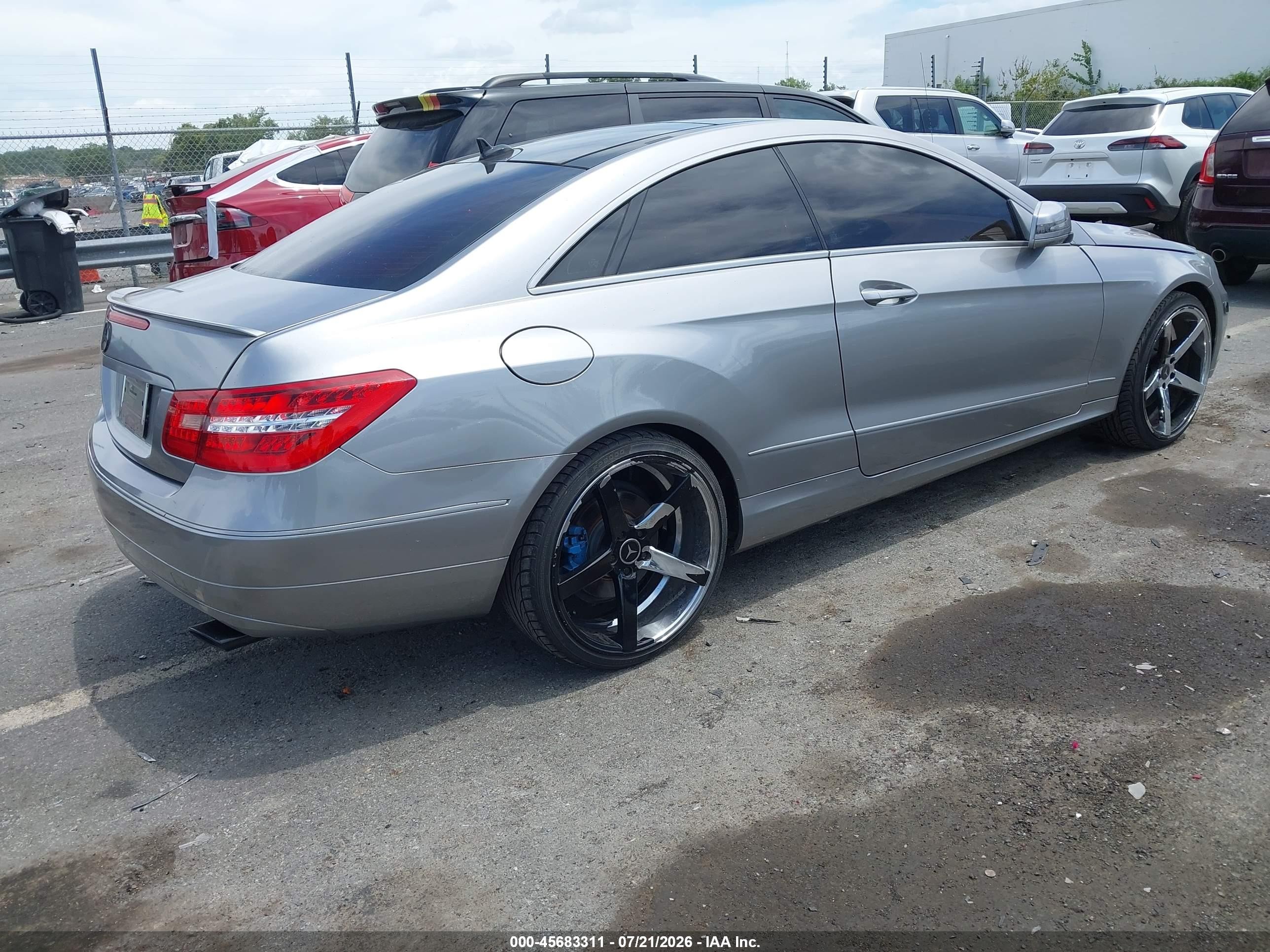 2012 Mercedes-benz E 350   Gray vin: WDDKJ5KB4CF142344