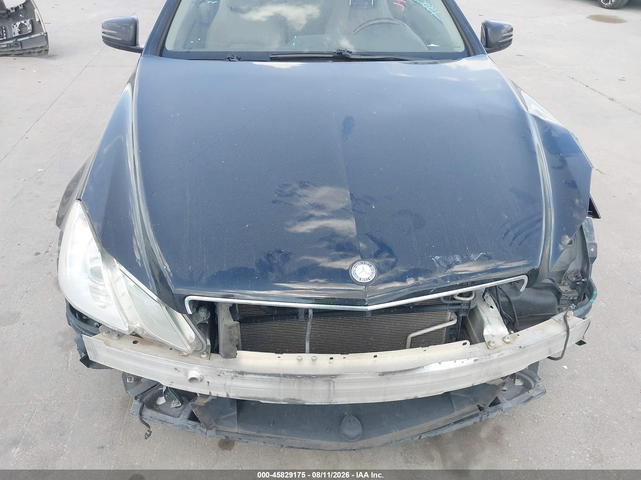 2013 Mercedes-benz E 350   Черный vin: WDDKJ5KB4DF204410