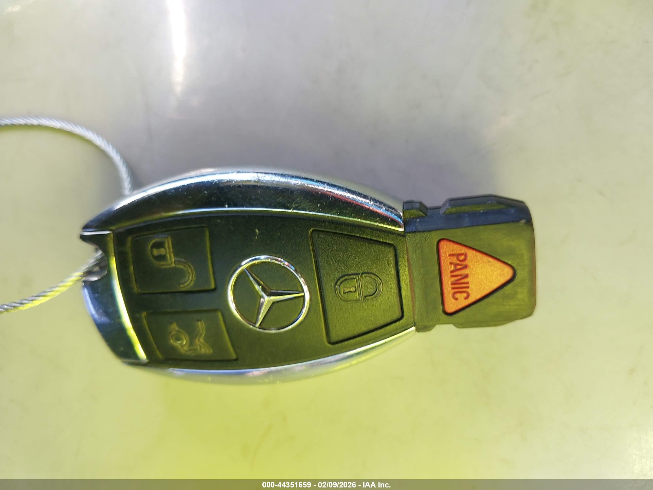 2013 Mercedes-benz E 350   Gray vin: WDDKJ5KB4DF218047
