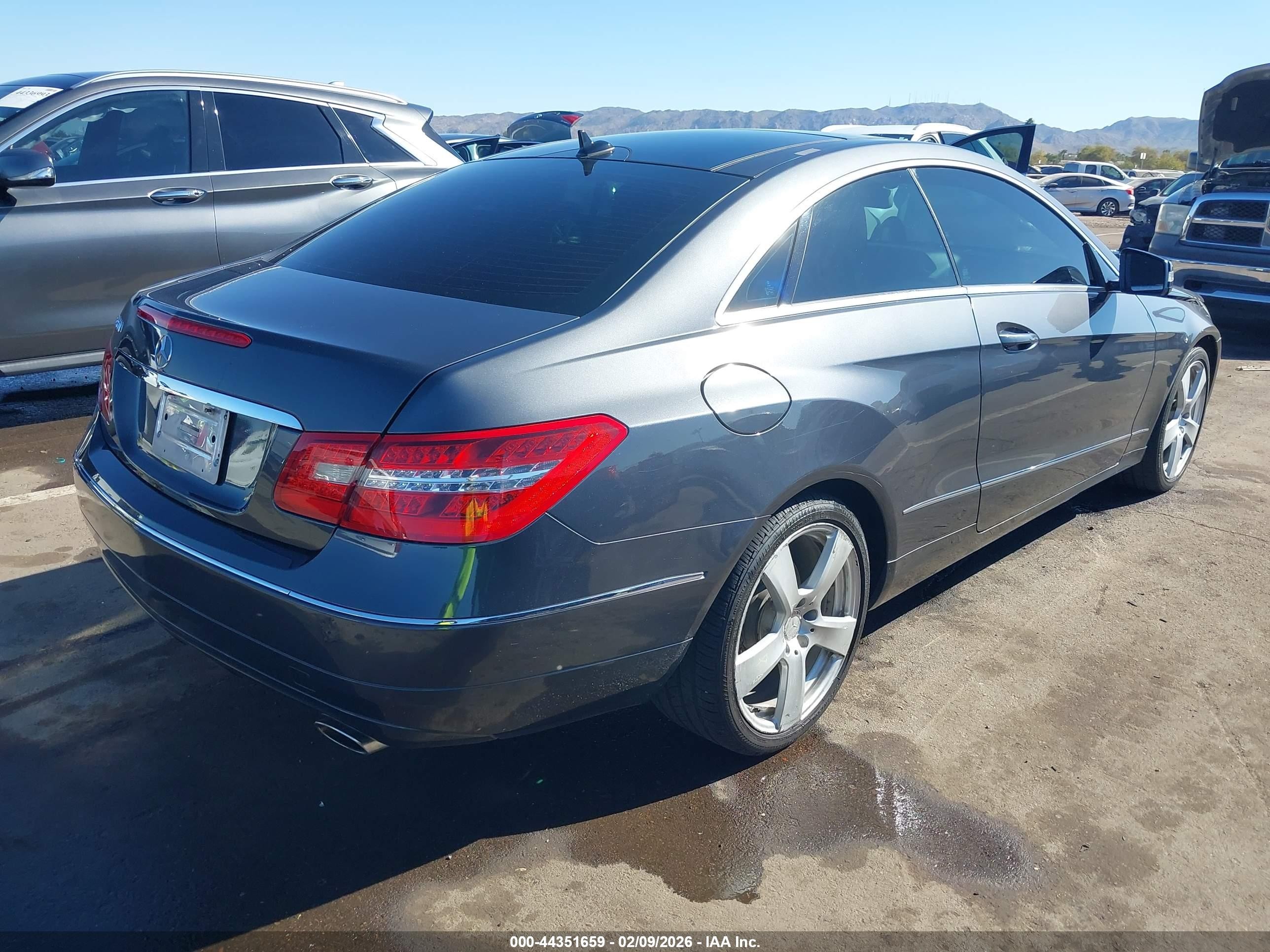 2013 Mercedes-benz E 350   Gray vin: WDDKJ5KB4DF218047