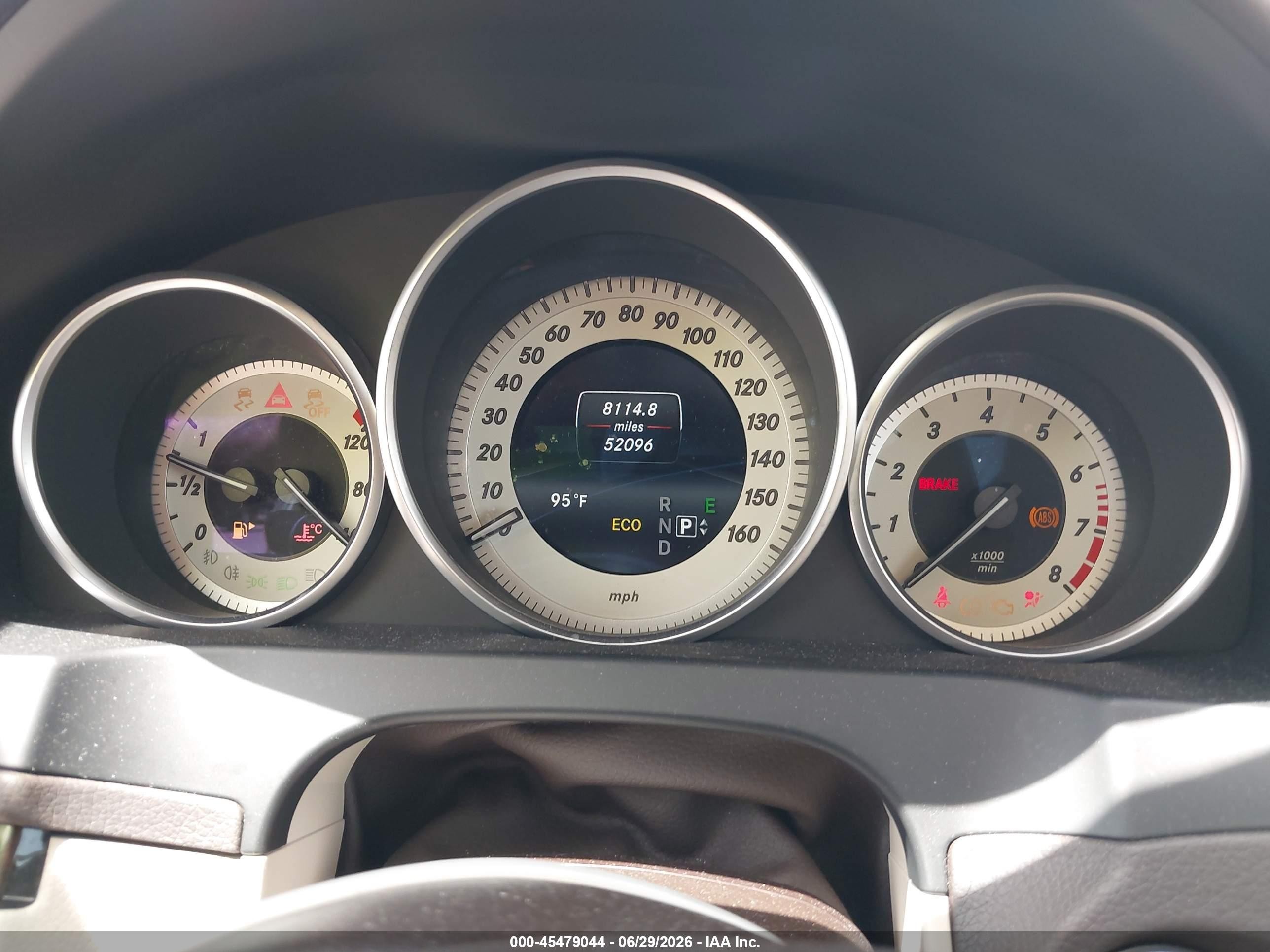 2014 Mercedes-benz E 350 White vin: WDDKJ5KB4EF276189