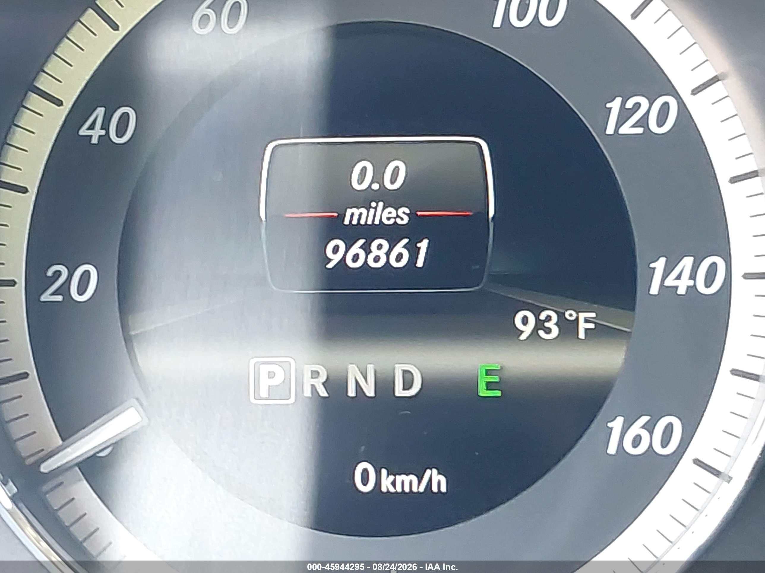 2013 Mercedes-benz E 350   Blue vin: WDDKJ5KB5DF202570