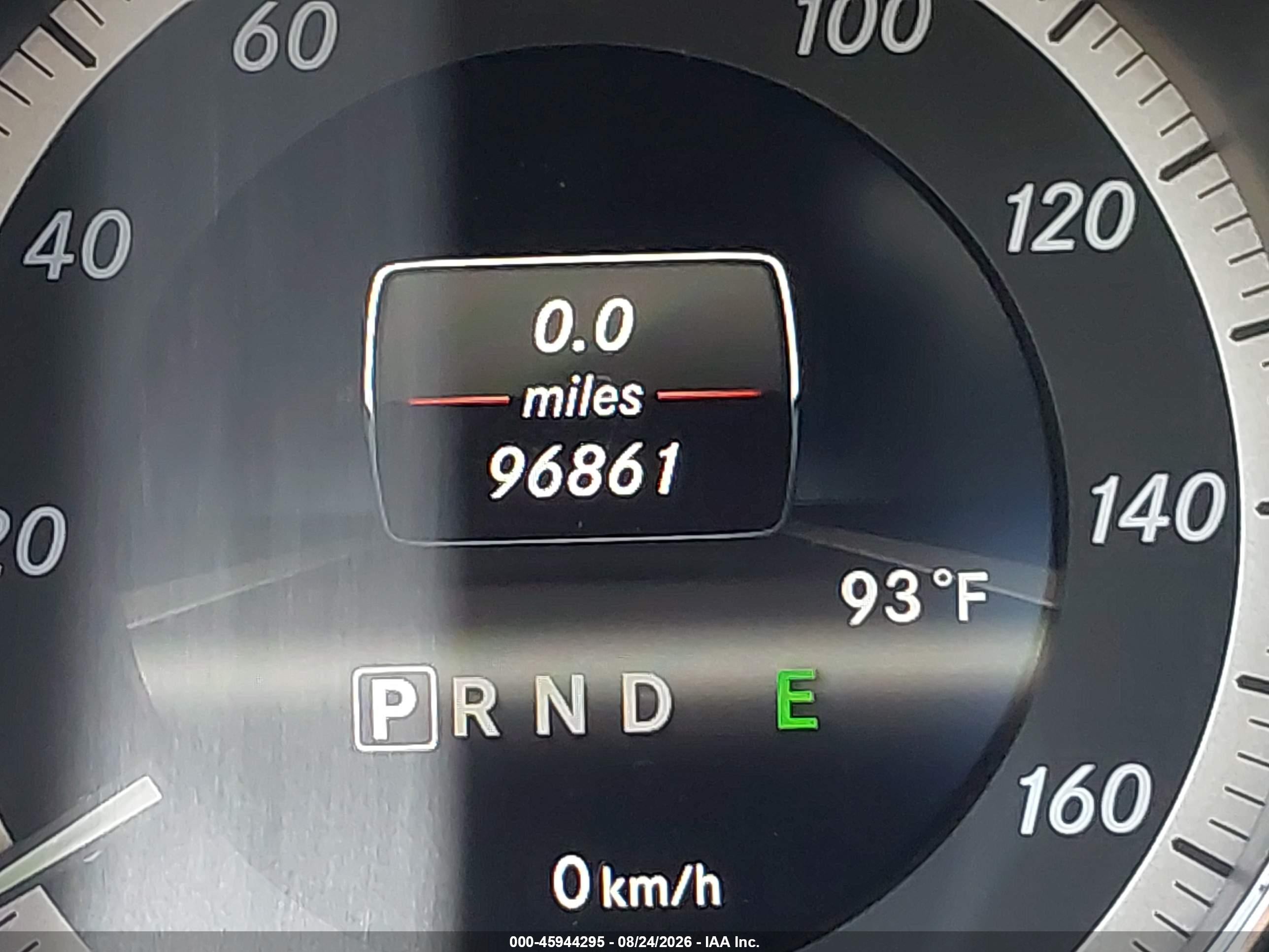 2013 Mercedes-benz E 350   Blue vin: WDDKJ5KB5DF202570