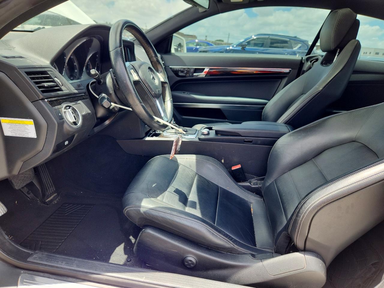 2013 Mercedes-benz E 350 White vin: WDDKJ5KB6DF202495