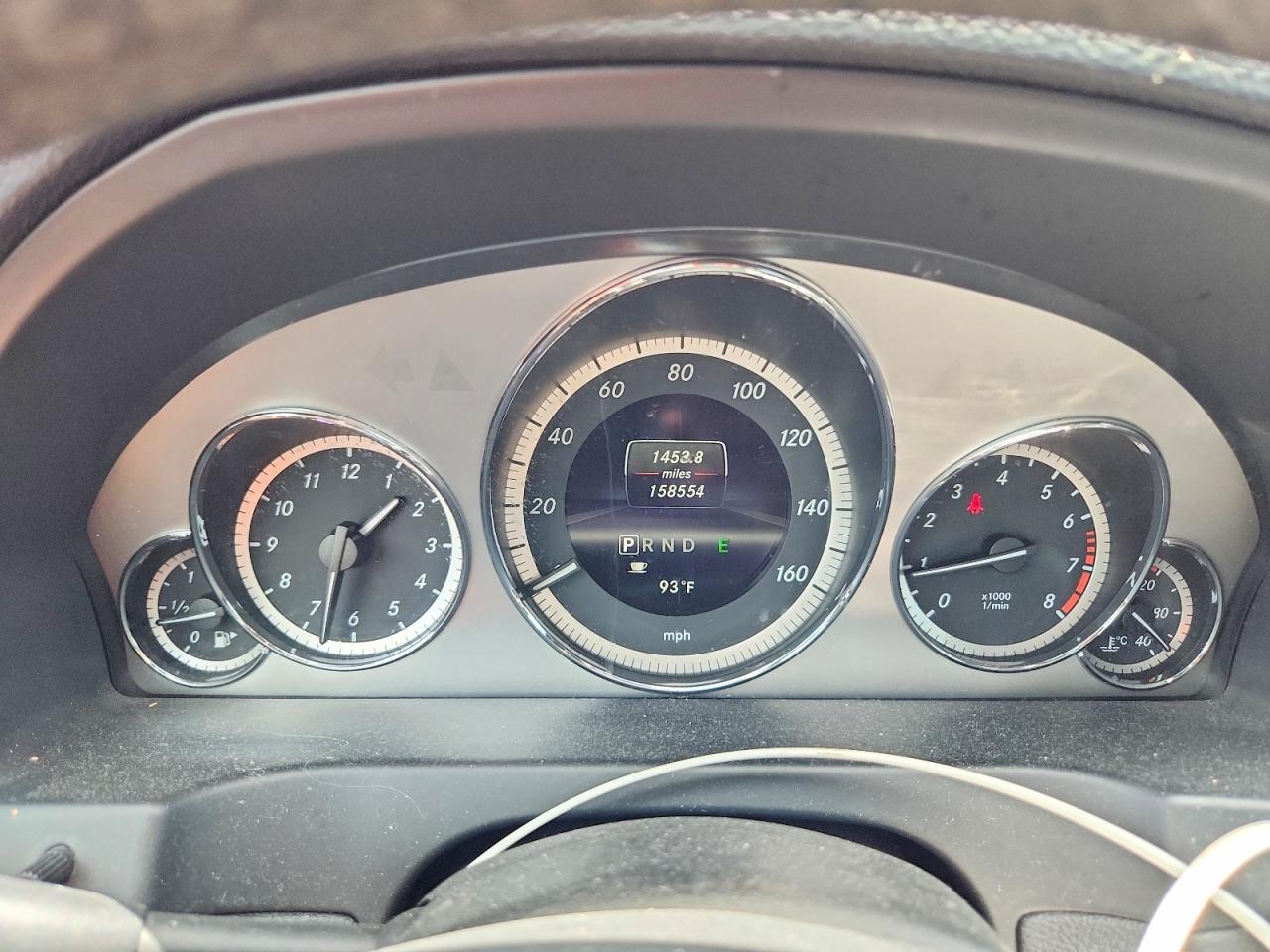 2013 Mercedes-benz E 350 White vin: WDDKJ5KB6DF202495