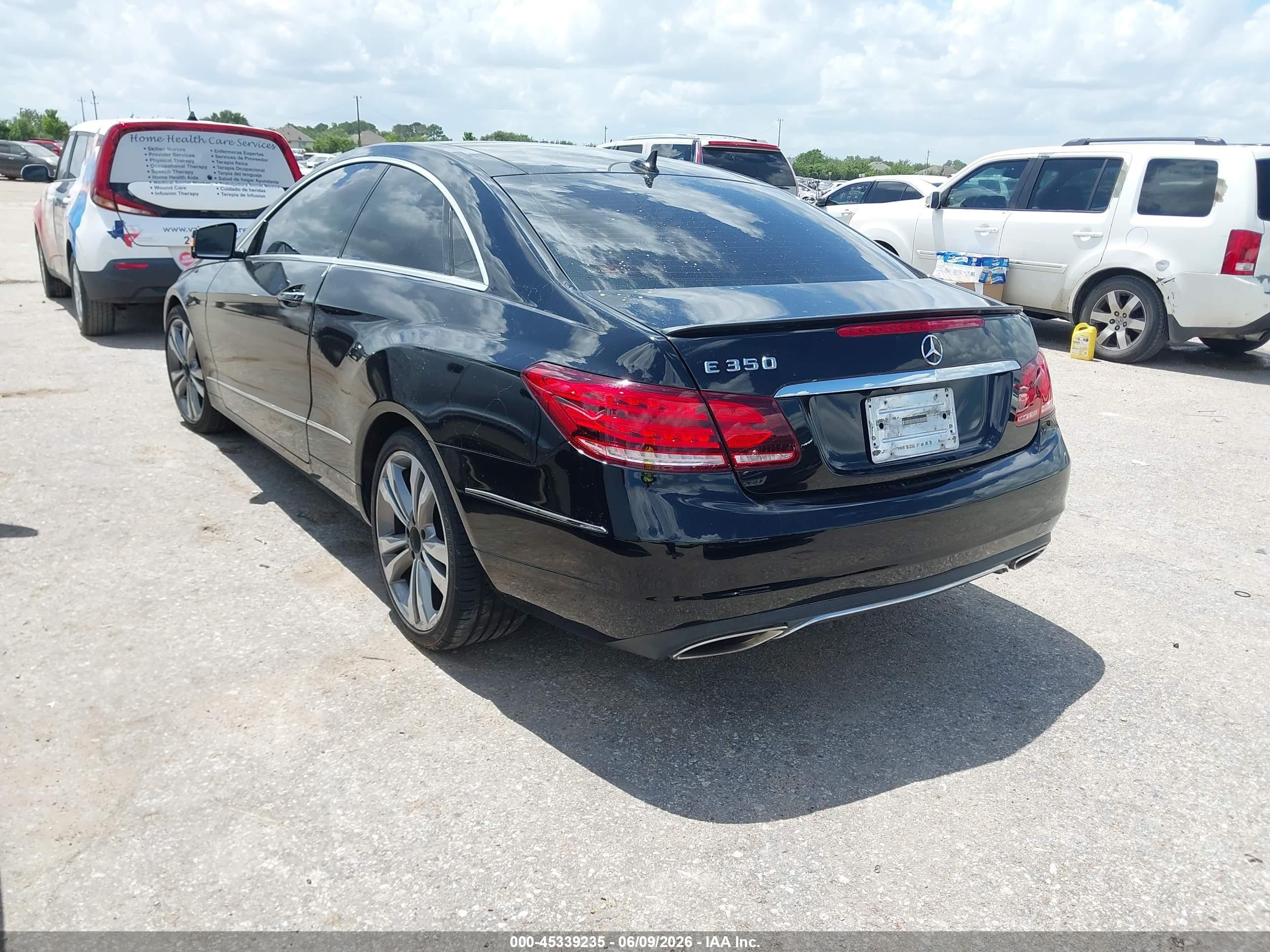 2014 Mercedes-benz E 350   Black vin: WDDKJ5KB6EF235885