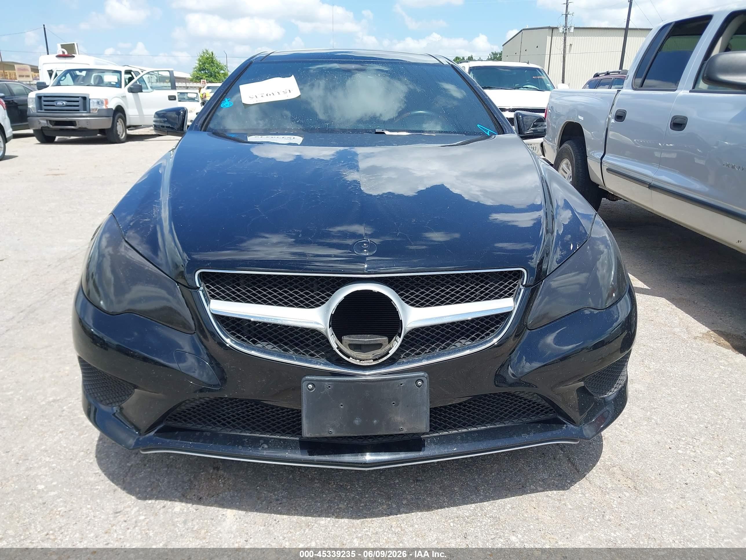 2014 Mercedes-benz E 350   Black vin: WDDKJ5KB6EF235885
