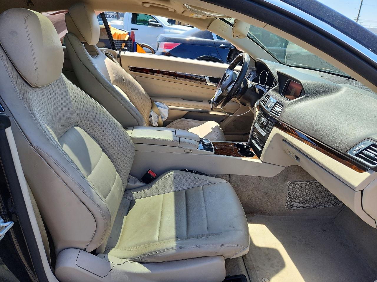 2014 Mercedes-benz E 350 Black vin: WDDKJ5KB6EF240018