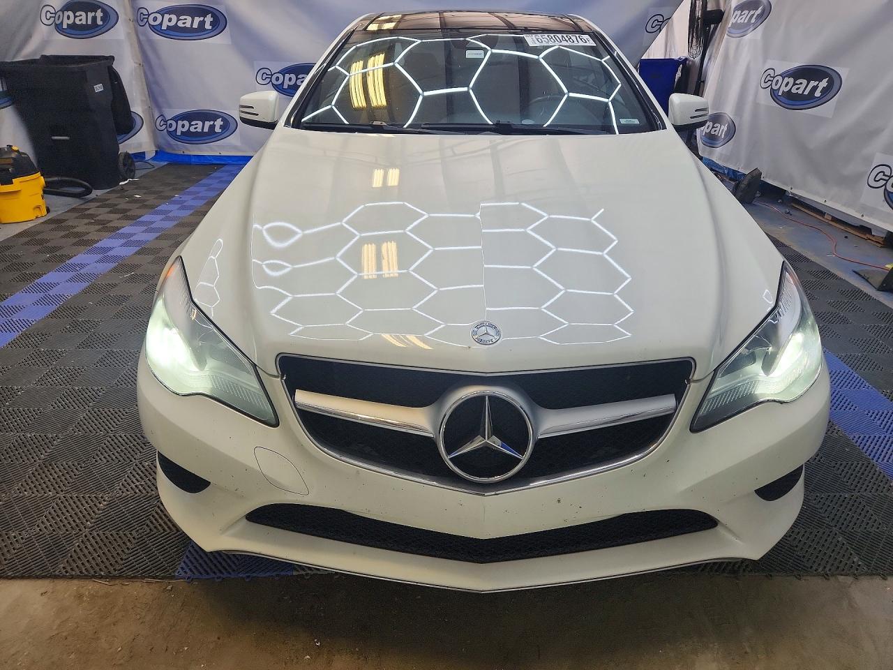 2014 Mercedes-benz E 350 White vin: WDDKJ5KB6EF282303