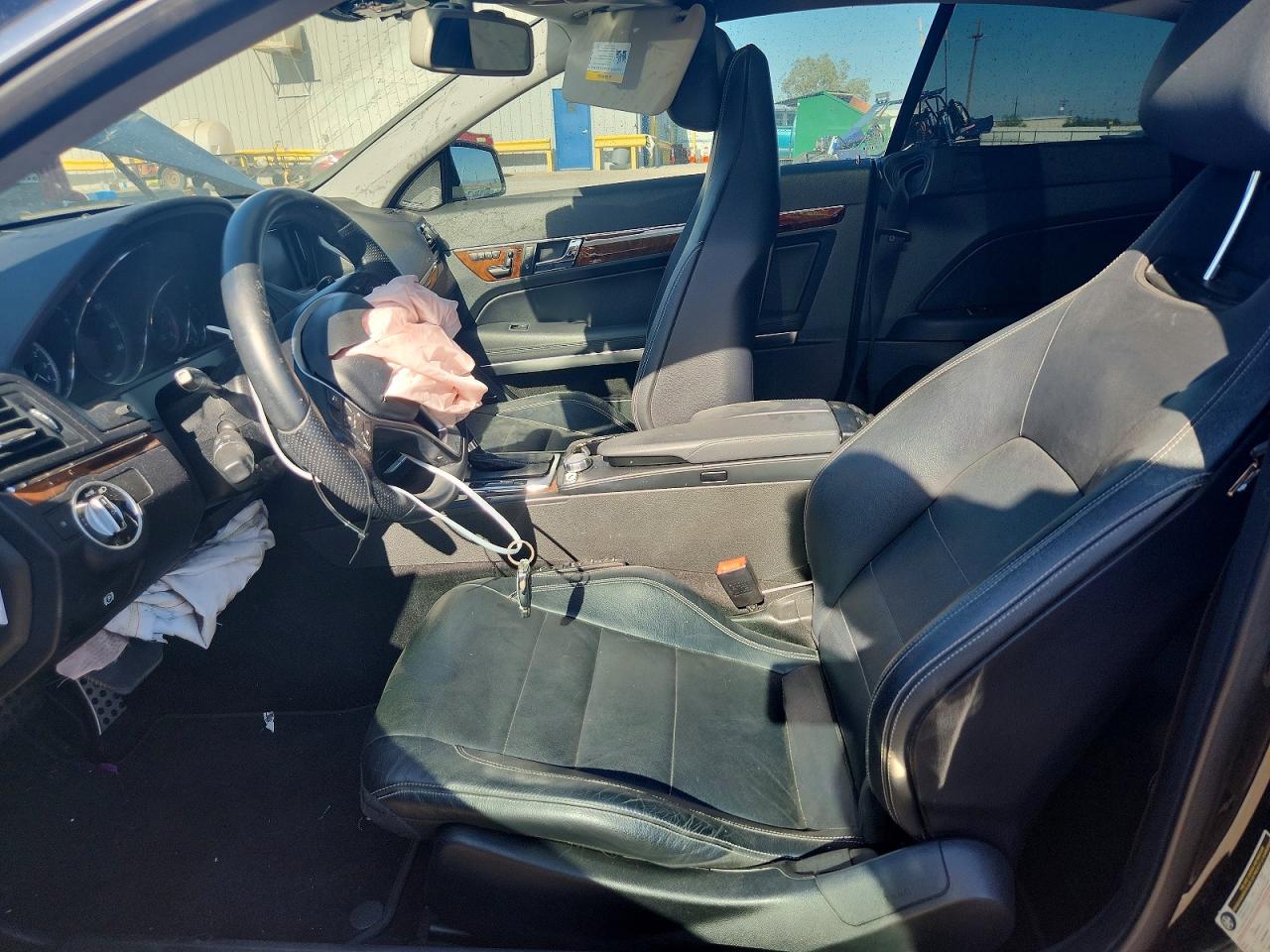 2013 Mercedes-benz E 350 Black vin: WDDKJ5KB7DF198019