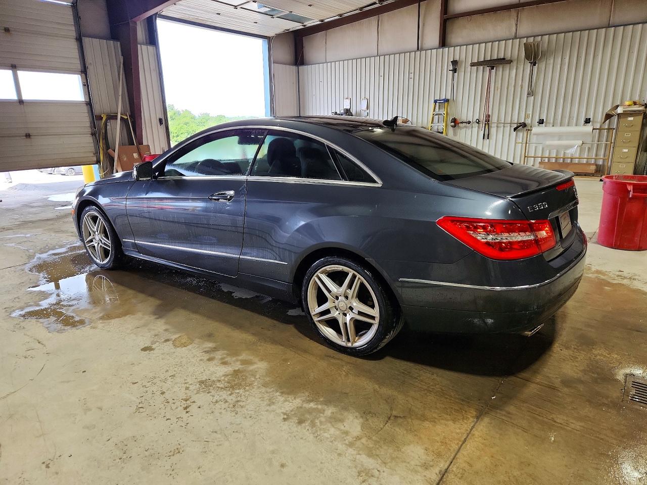 2013 Mercedes-benz E 350 Gray vin: WDDKJ5KB7DF219810