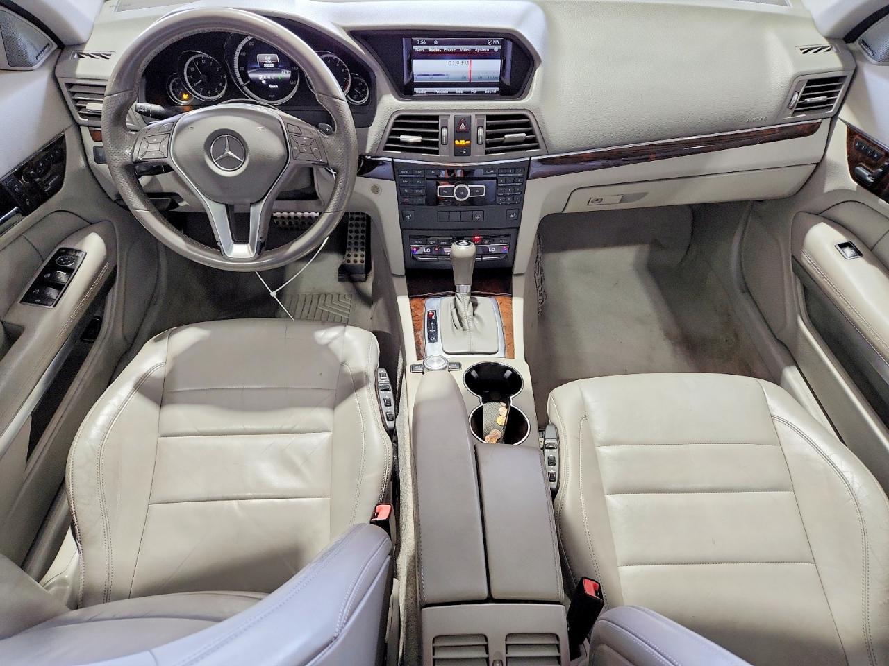 2013 Mercedes-benz E 350 Gray vin: WDDKJ5KB7DF219810