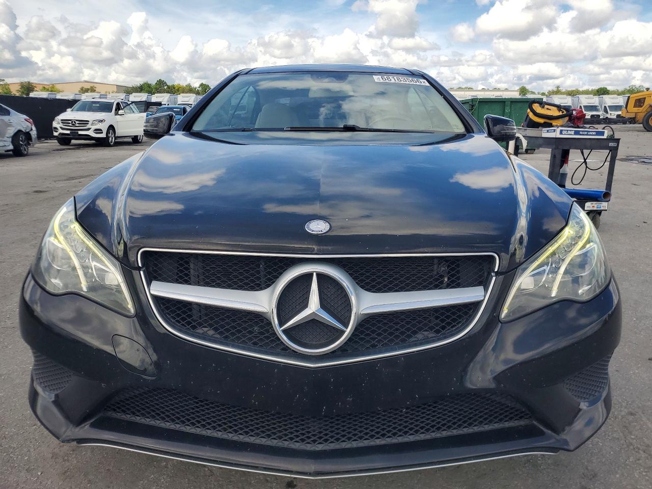 2014 Mercedes-benz E 350 Black vin: WDDKJ5KB7EF256759