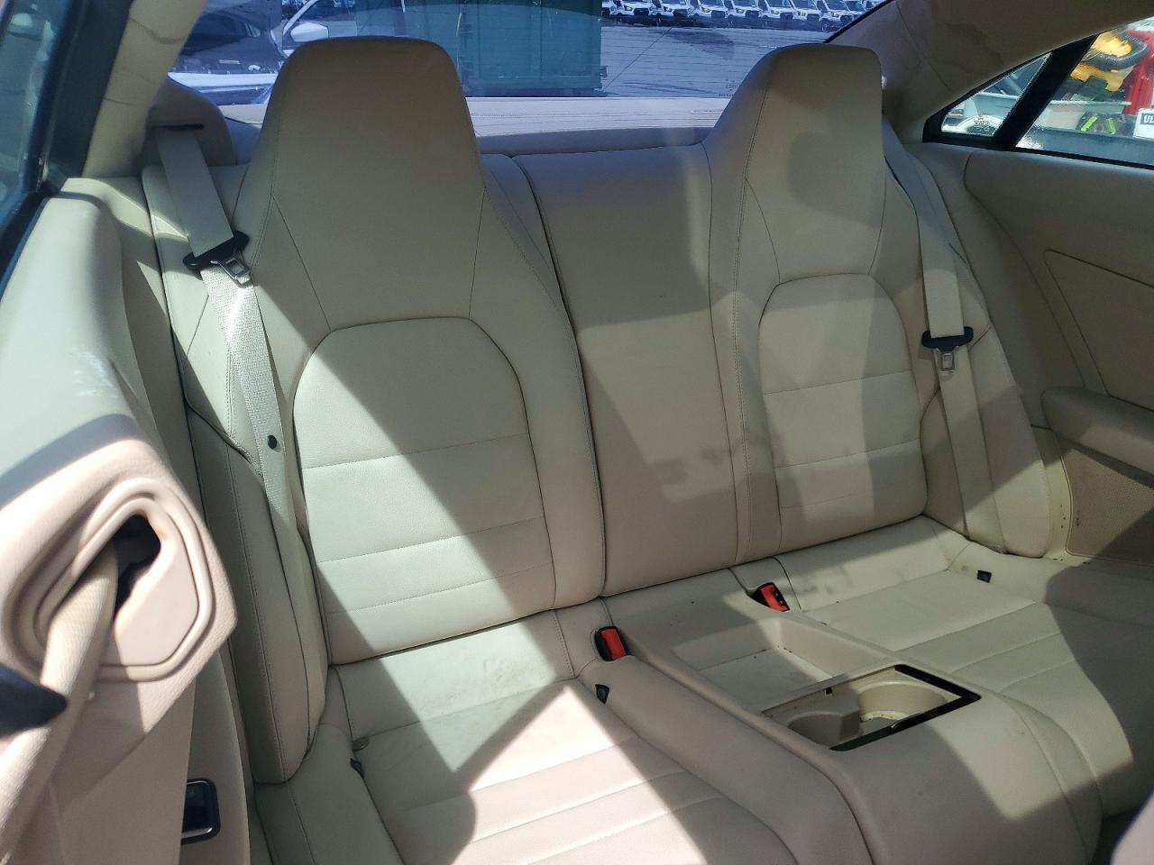 2014 Mercedes-benz E 350 Black vin: WDDKJ5KB7EF256759