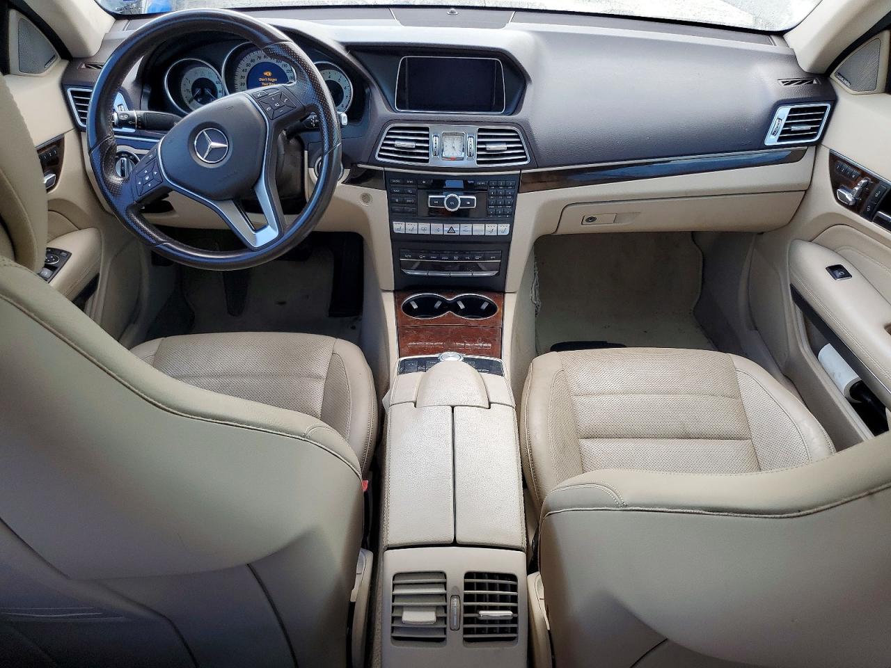 2014 Mercedes-benz E 350 Black vin: WDDKJ5KB7EF270788