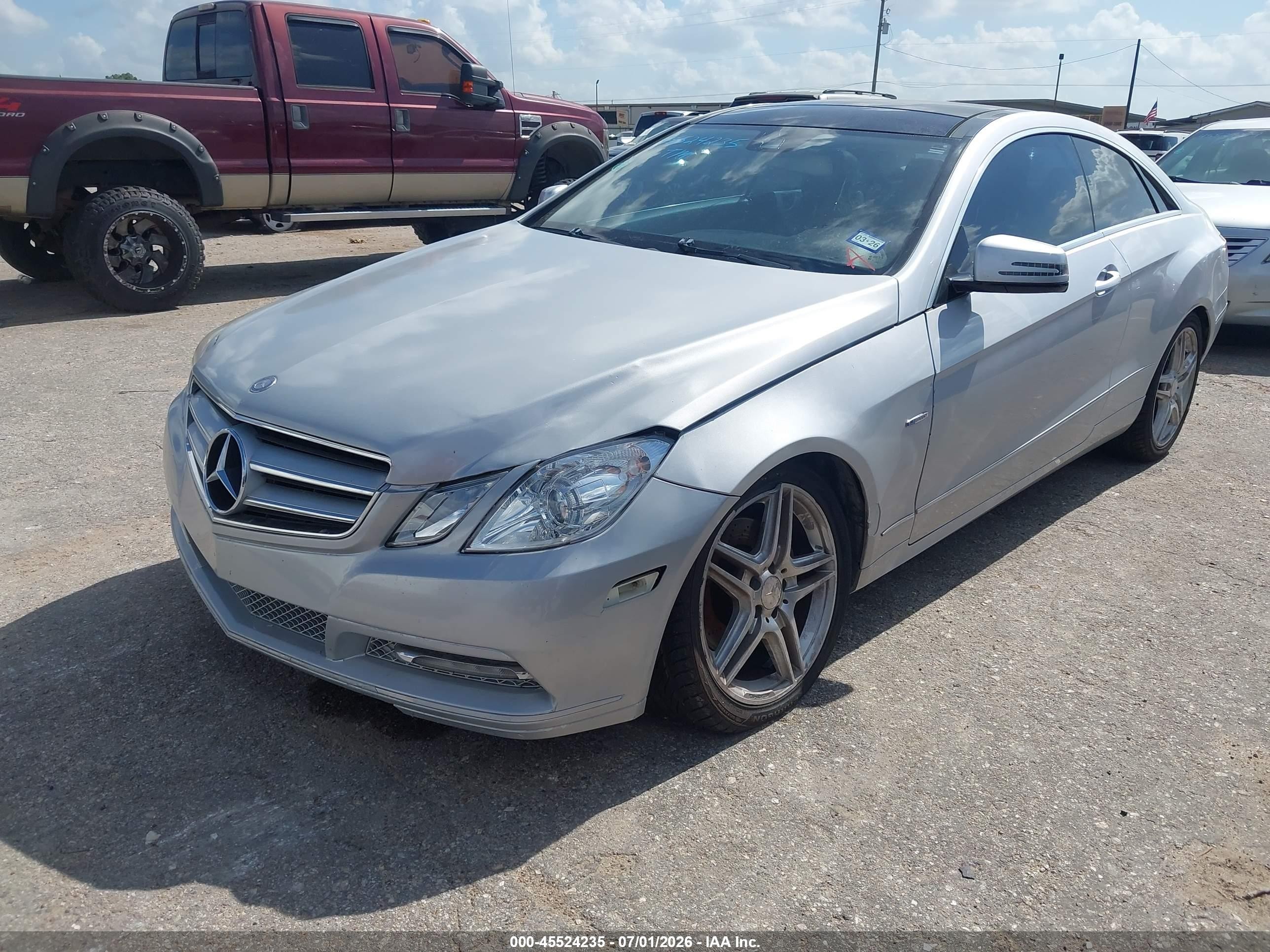 2012 Mercedes-benz E 350   Silver vin: WDDKJ5KB8CF140452