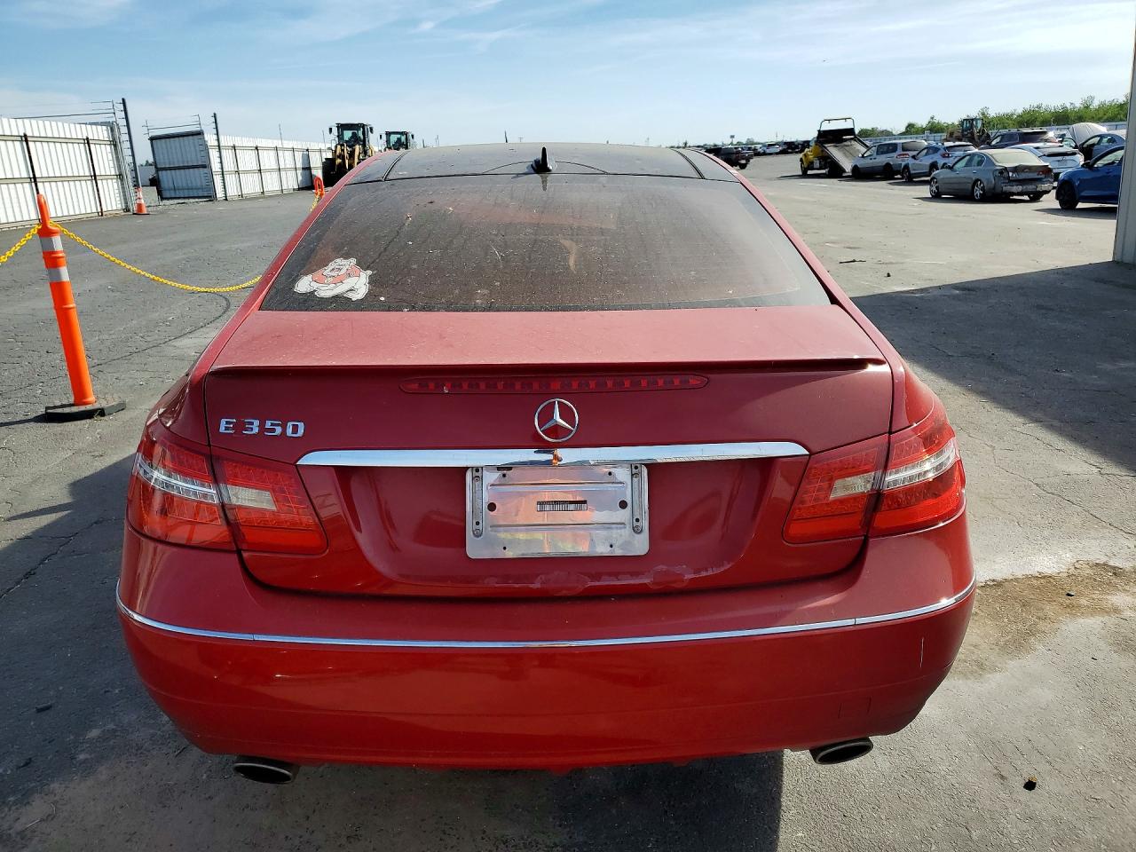 2012 Mercedes-benz E 350 Red vin: WDDKJ5KB8CF154626