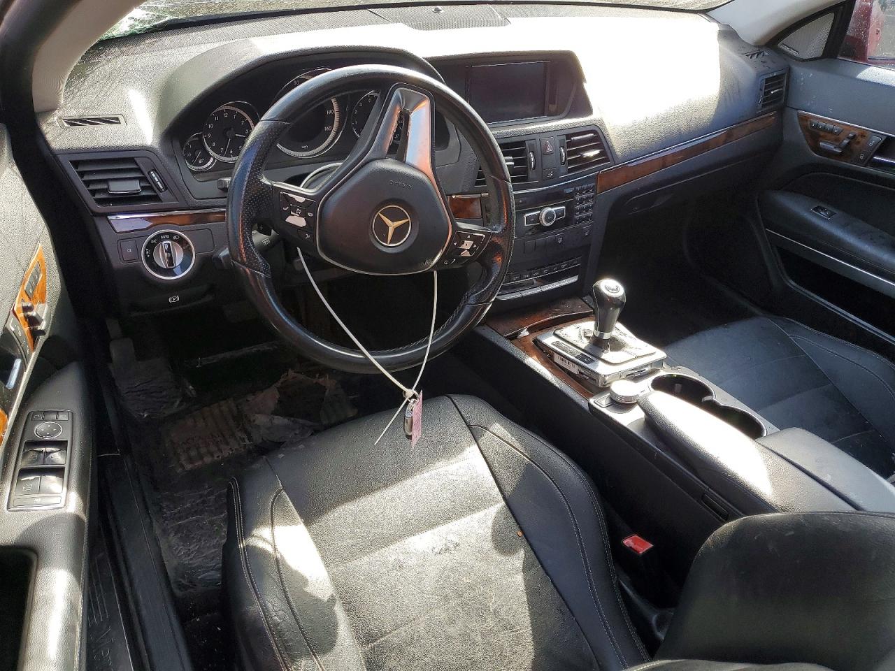 2012 Mercedes-benz E 350 Red vin: WDDKJ5KB8CF154626