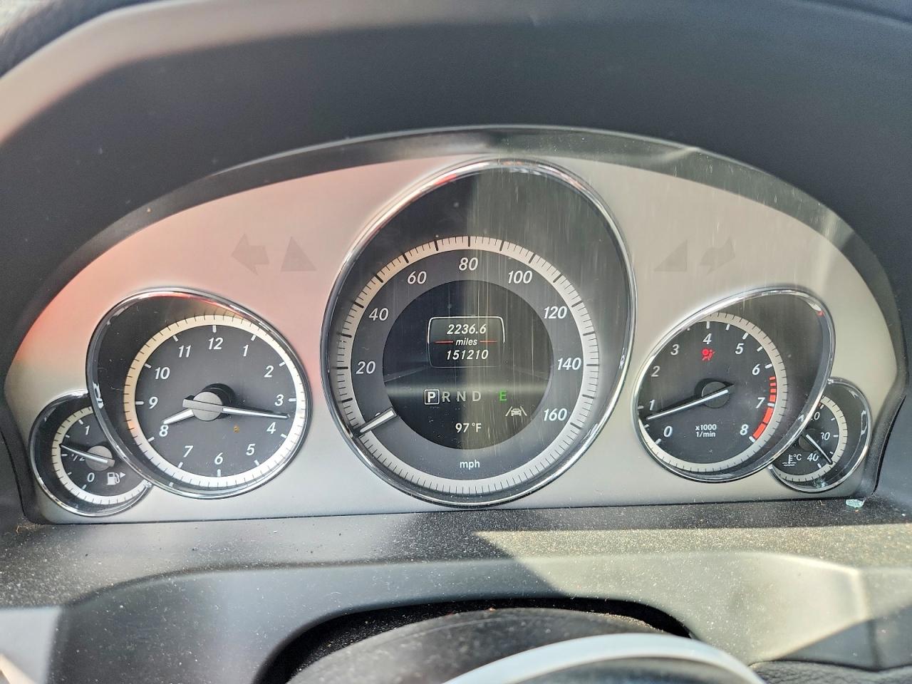 2013 Mercedes-benz E 350 Gray vin: WDDKJ5KB8DF201137