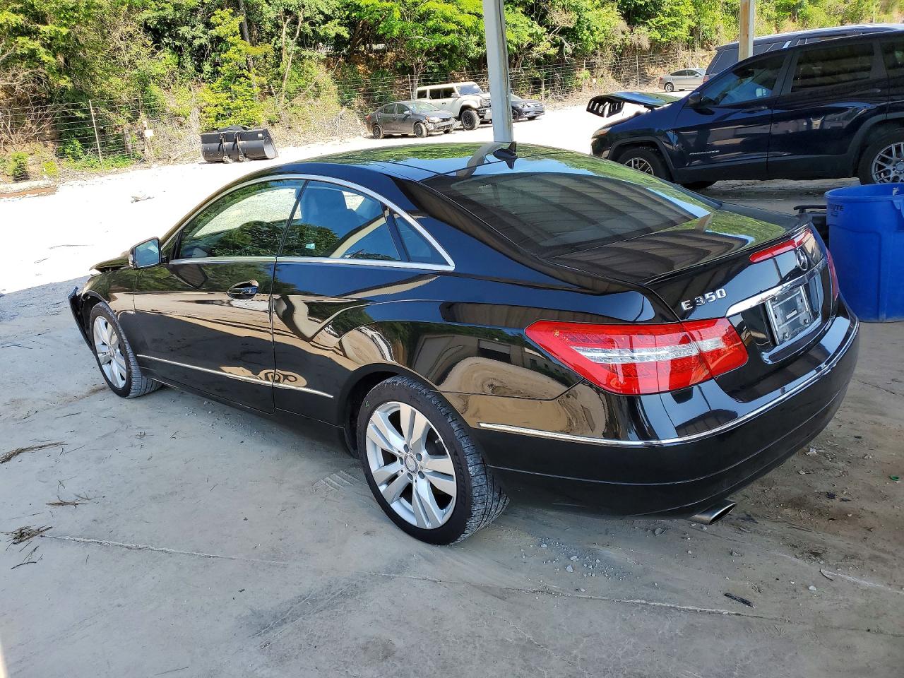 2012 Mercedes-benz E 350 Black vin: WDDKJ5KB9CF132960