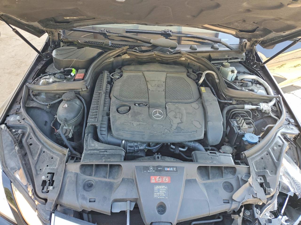 2012 Mercedes-benz E 350 Black vin: WDDKJ5KB9CF132960