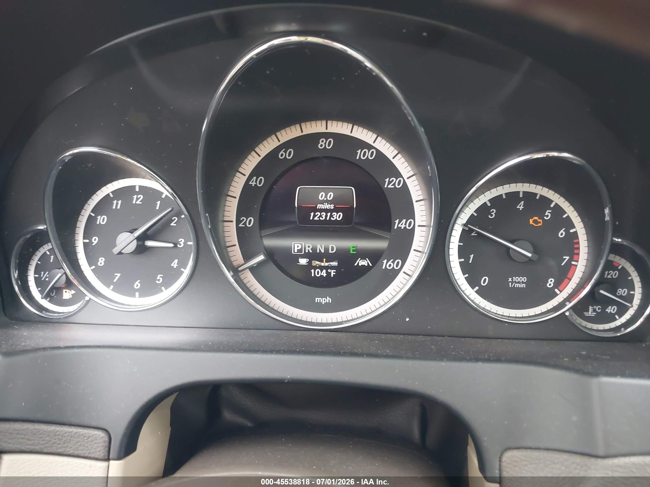 2013 Mercedes-benz E 350   Silver vin: WDDKJ5KB9DF195221