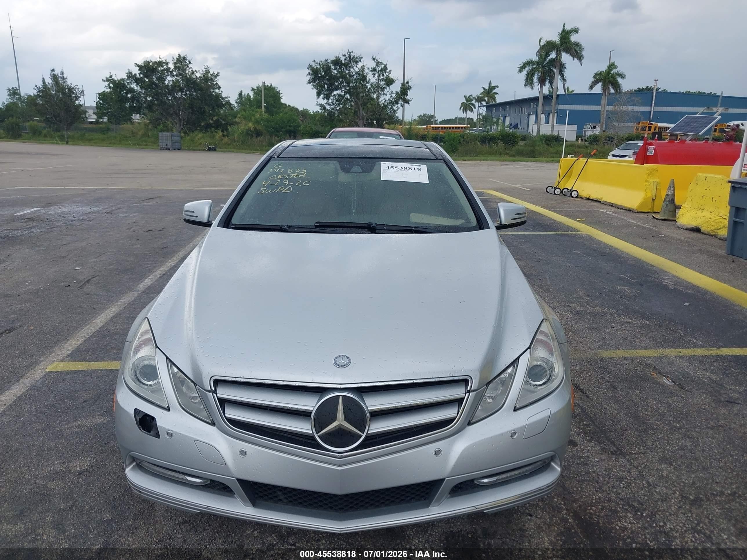2013 Mercedes-benz E 350   Silver vin: WDDKJ5KB9DF195221