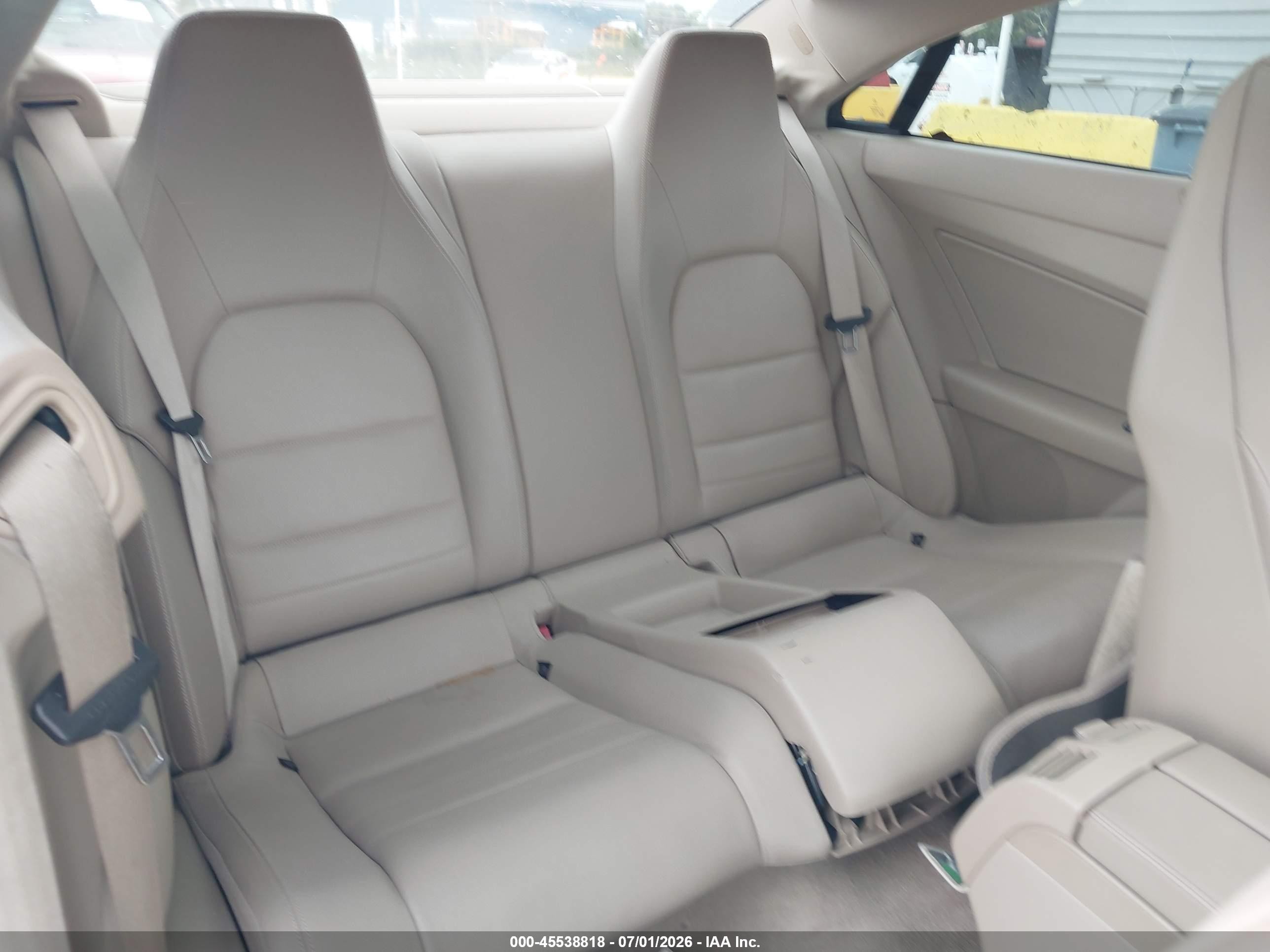 2013 Mercedes-benz E 350   Silver vin: WDDKJ5KB9DF195221