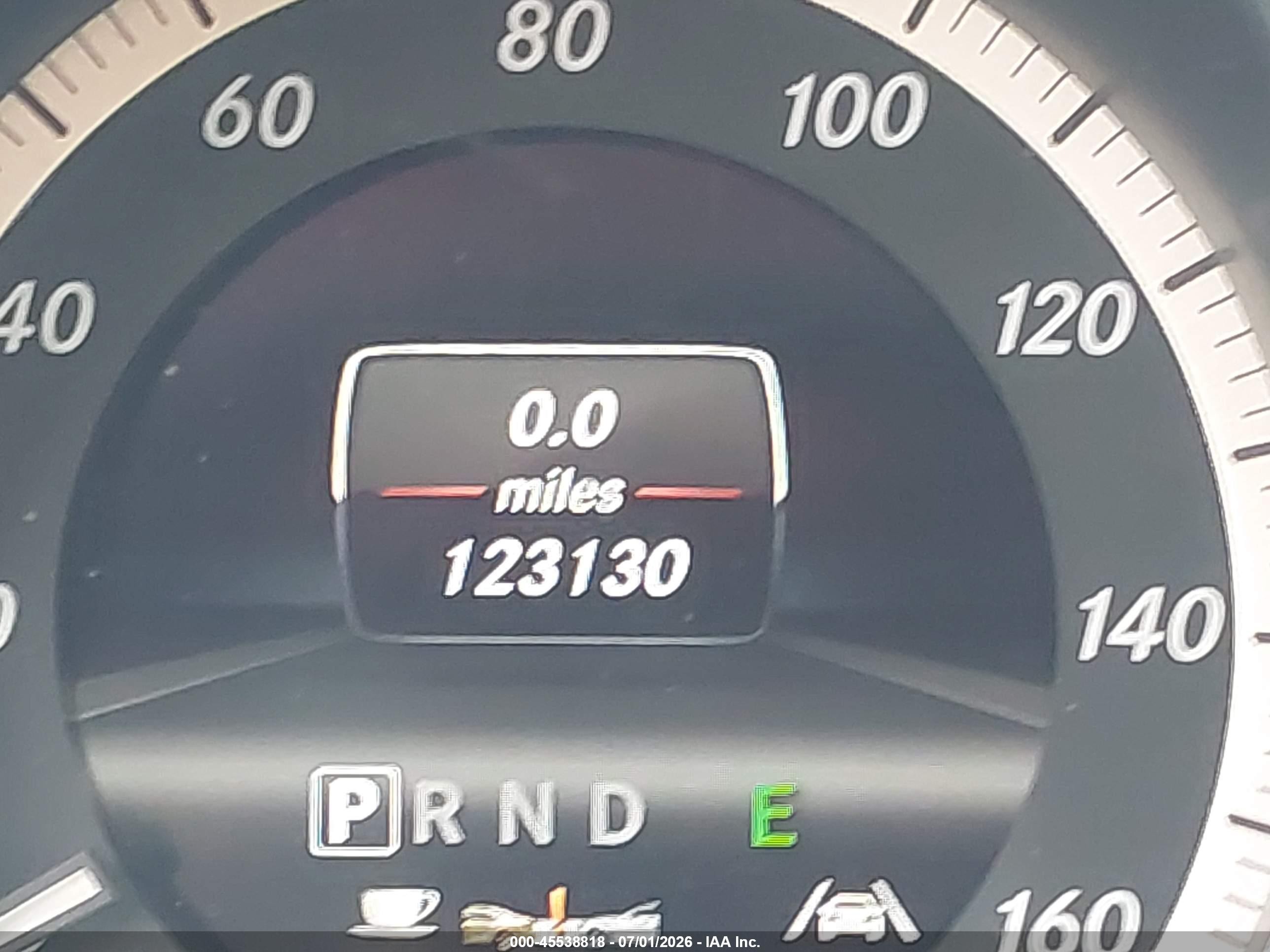2013 Mercedes-benz E 350   Silver vin: WDDKJ5KB9DF195221