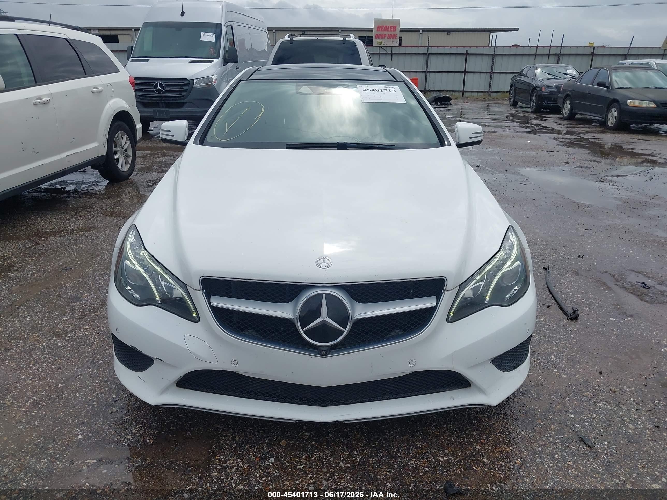 2014 Mercedes-benz E 350   White vin: WDDKJ5KB9EF255497