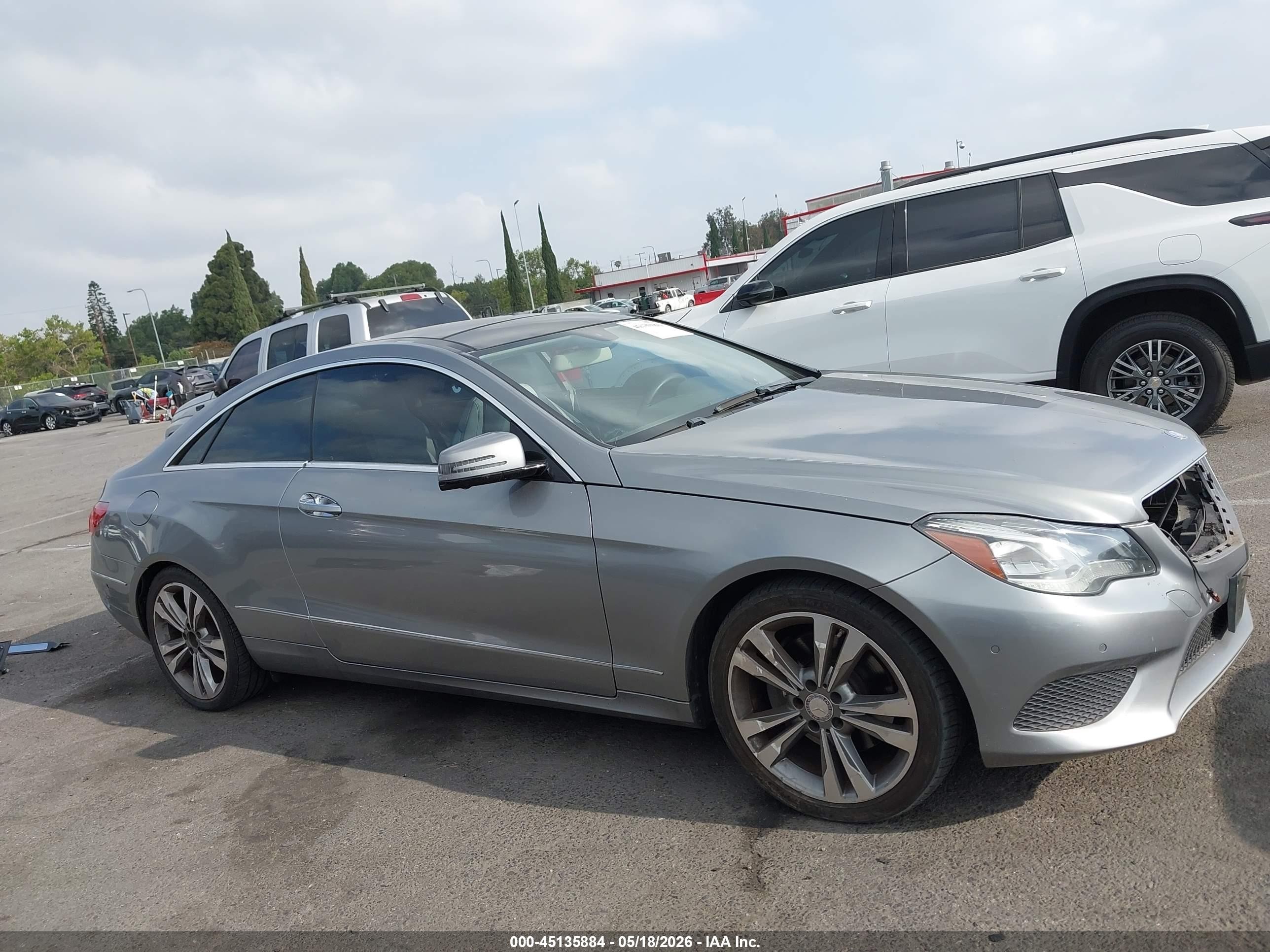 2014 Mercedes-benz E 350   Серый vin: WDDKJ5KBXEF240023