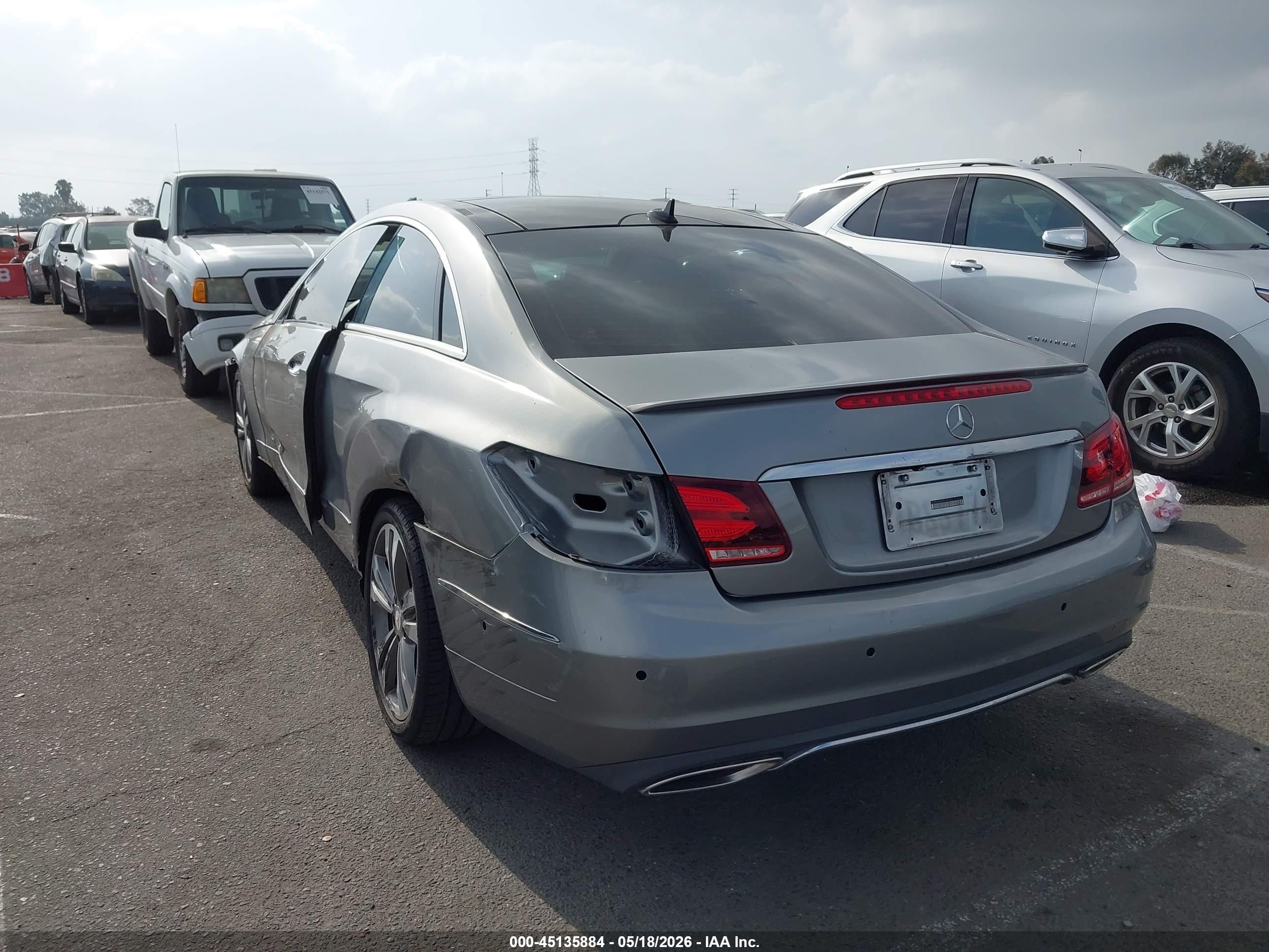 2014 Mercedes-benz E 350   Серый vin: WDDKJ5KBXEF240023