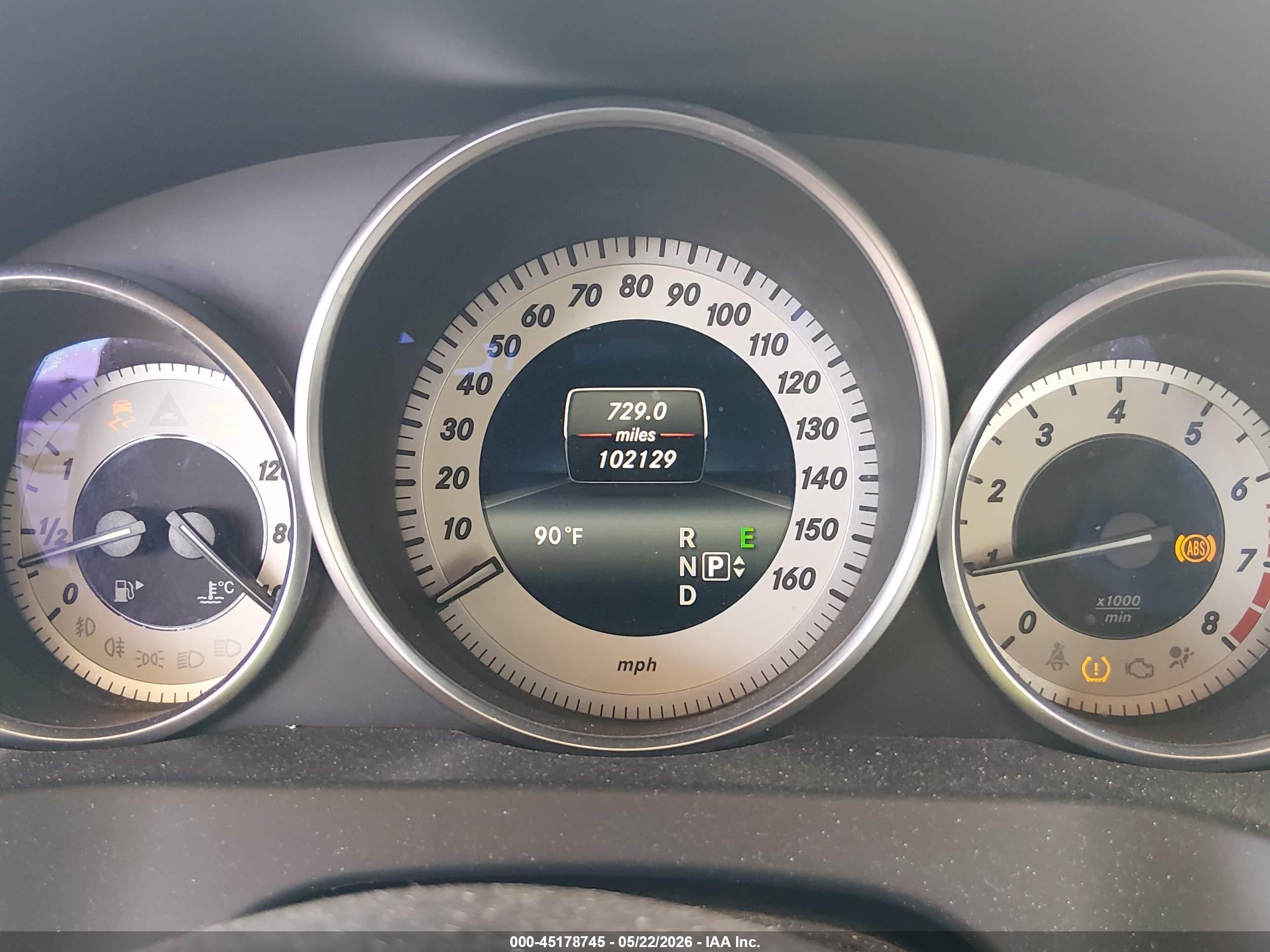 2014 Mercedes-benz E 350   Серый vin: WDDKJ5KBXEF253421