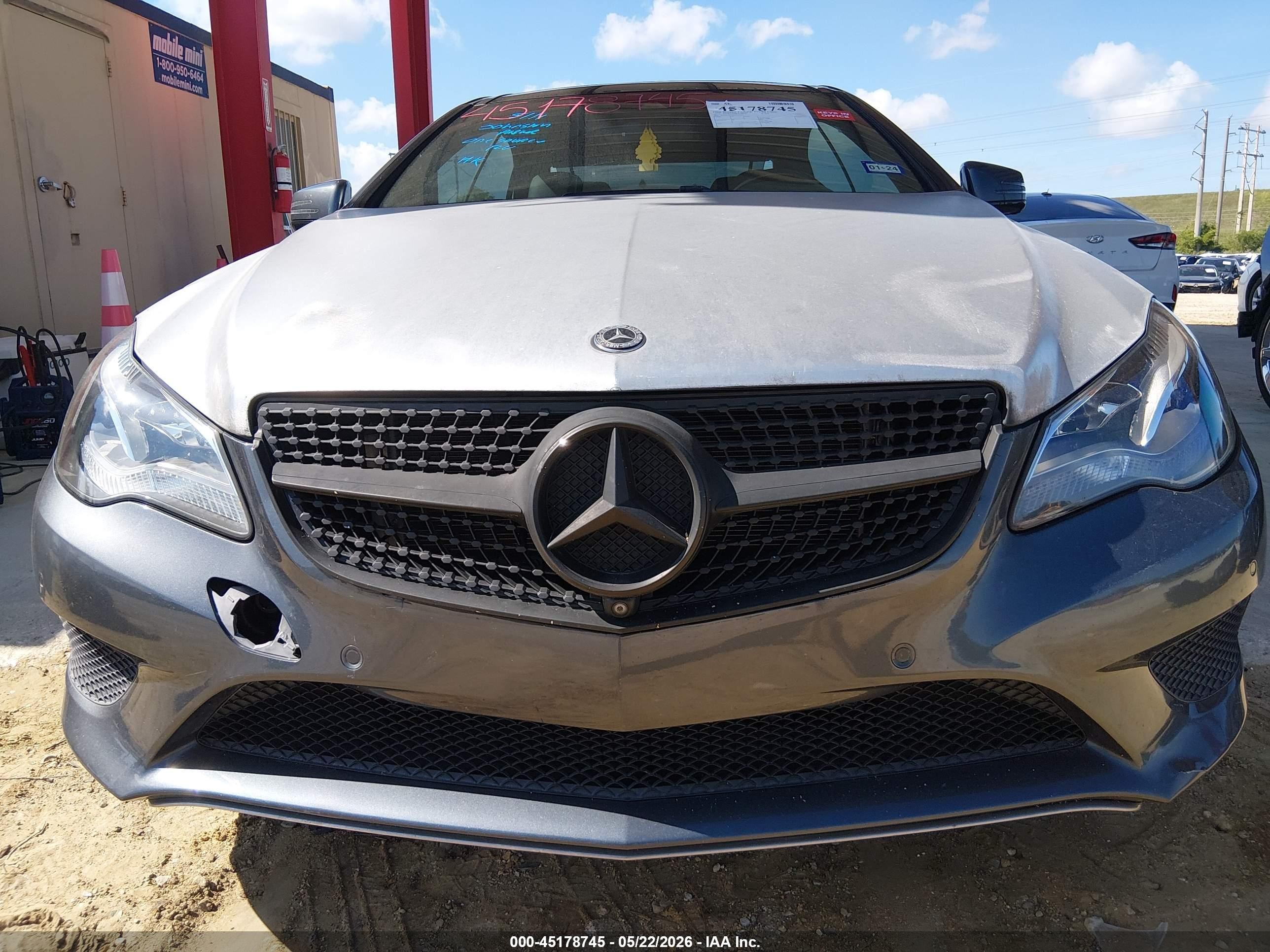 2014 Mercedes-benz E 350   Серый vin: WDDKJ5KBXEF253421