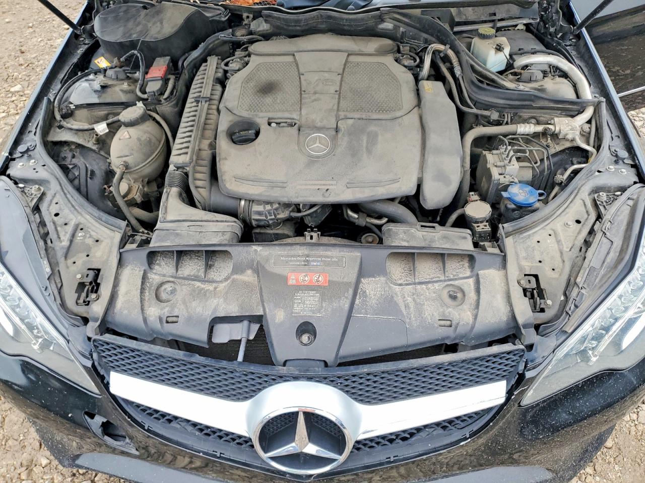 2014 Mercedes-benz E 350 Black vin: WDDKJ5KBXEF255153