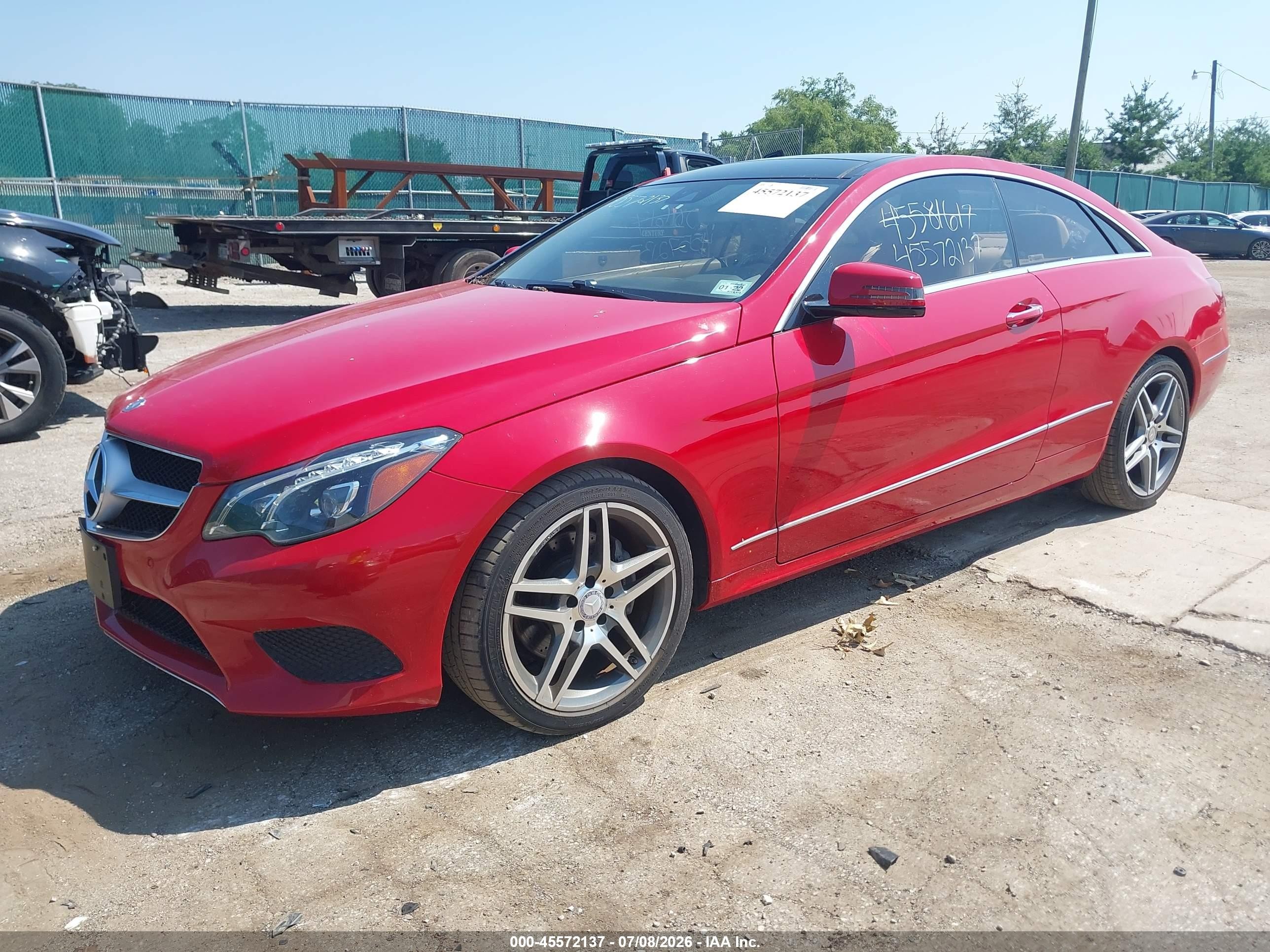 2015 Mercedes-benz E 400   Red vin: WDDKJ6FB0FF297249